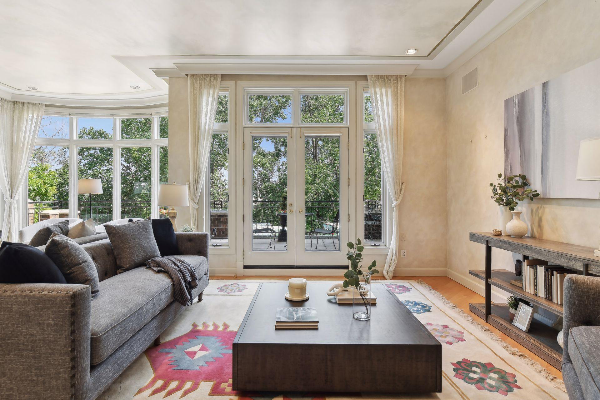 114 Groveland Terrace