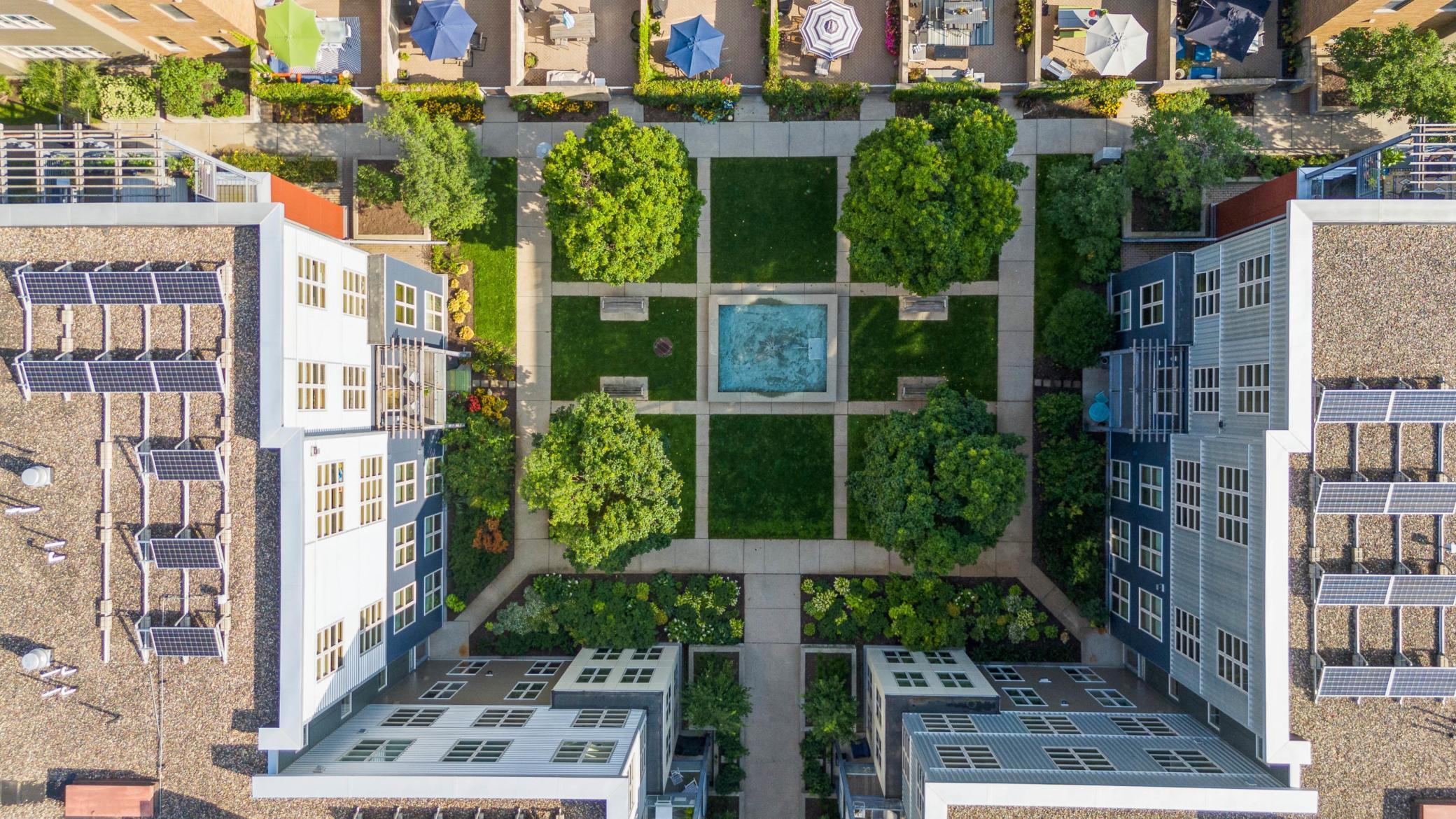 2845 Colfax Avenue S Unit: W202
