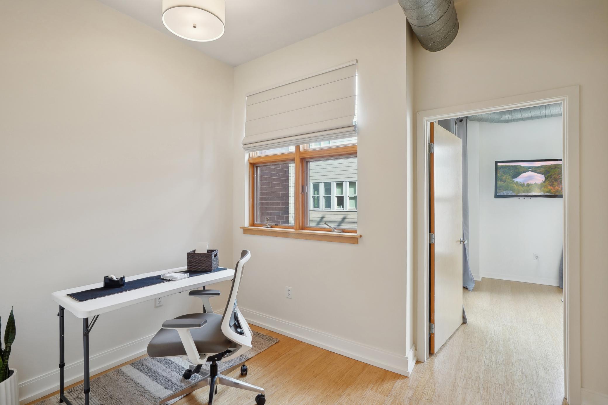 2845 Colfax Avenue S Unit: W202