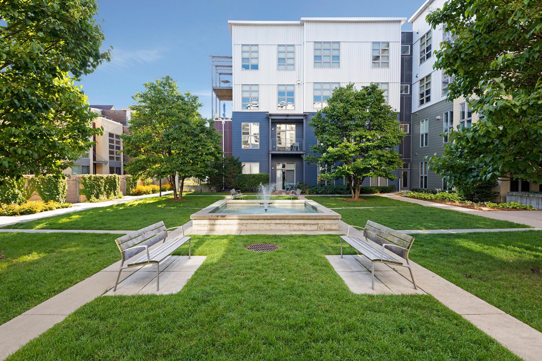 2845 Colfax Avenue S Unit: W202