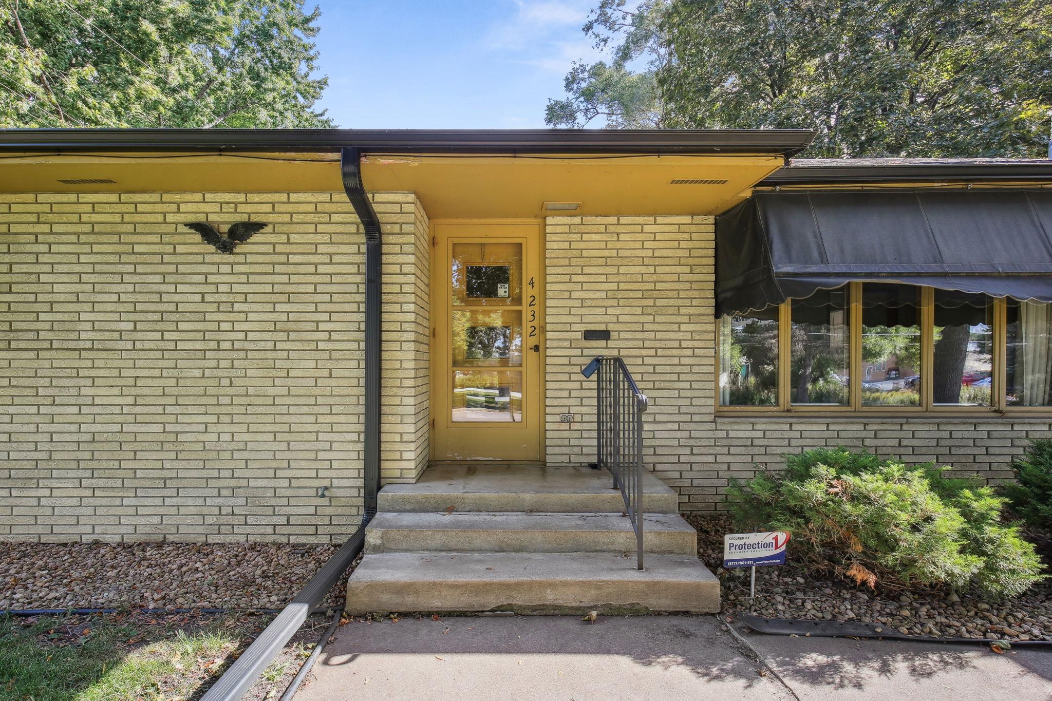 4232 Lake Road Avenue