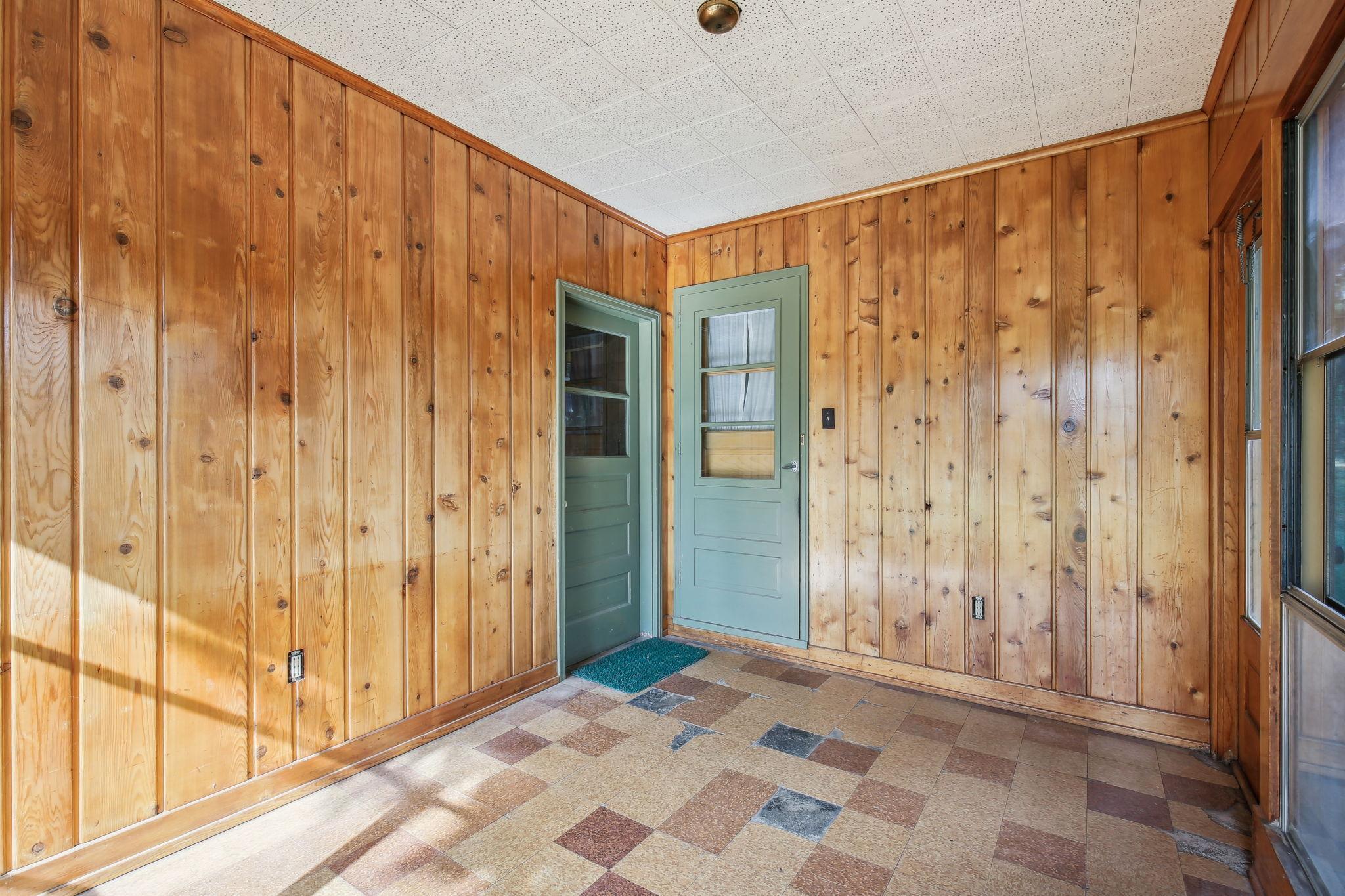 4232 Lake Road Avenue