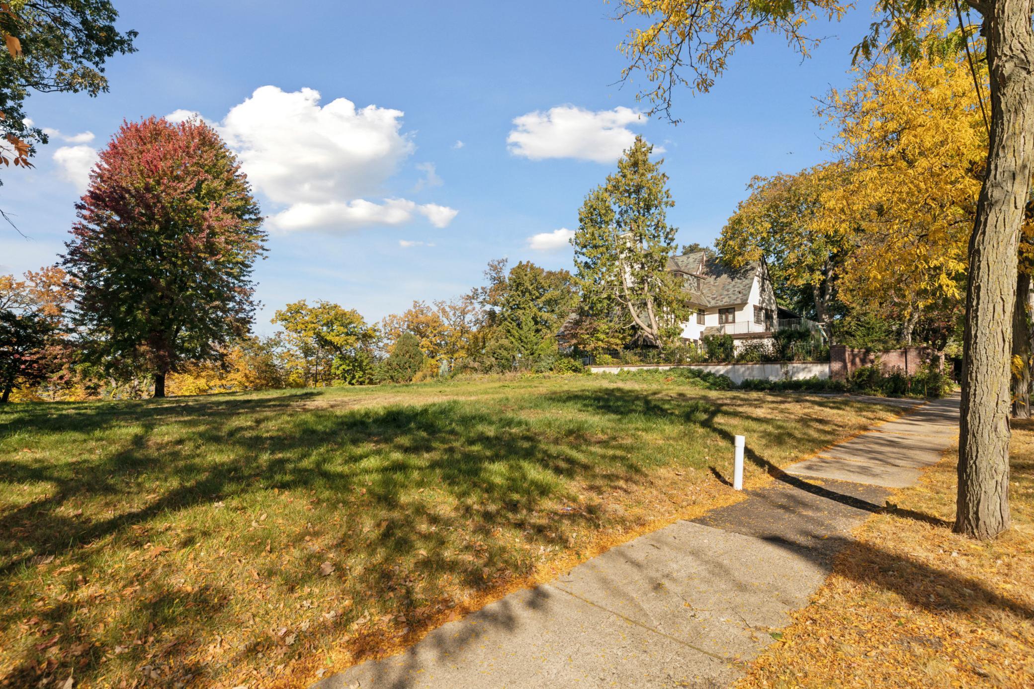 4629 E Lake Harriet Parkway