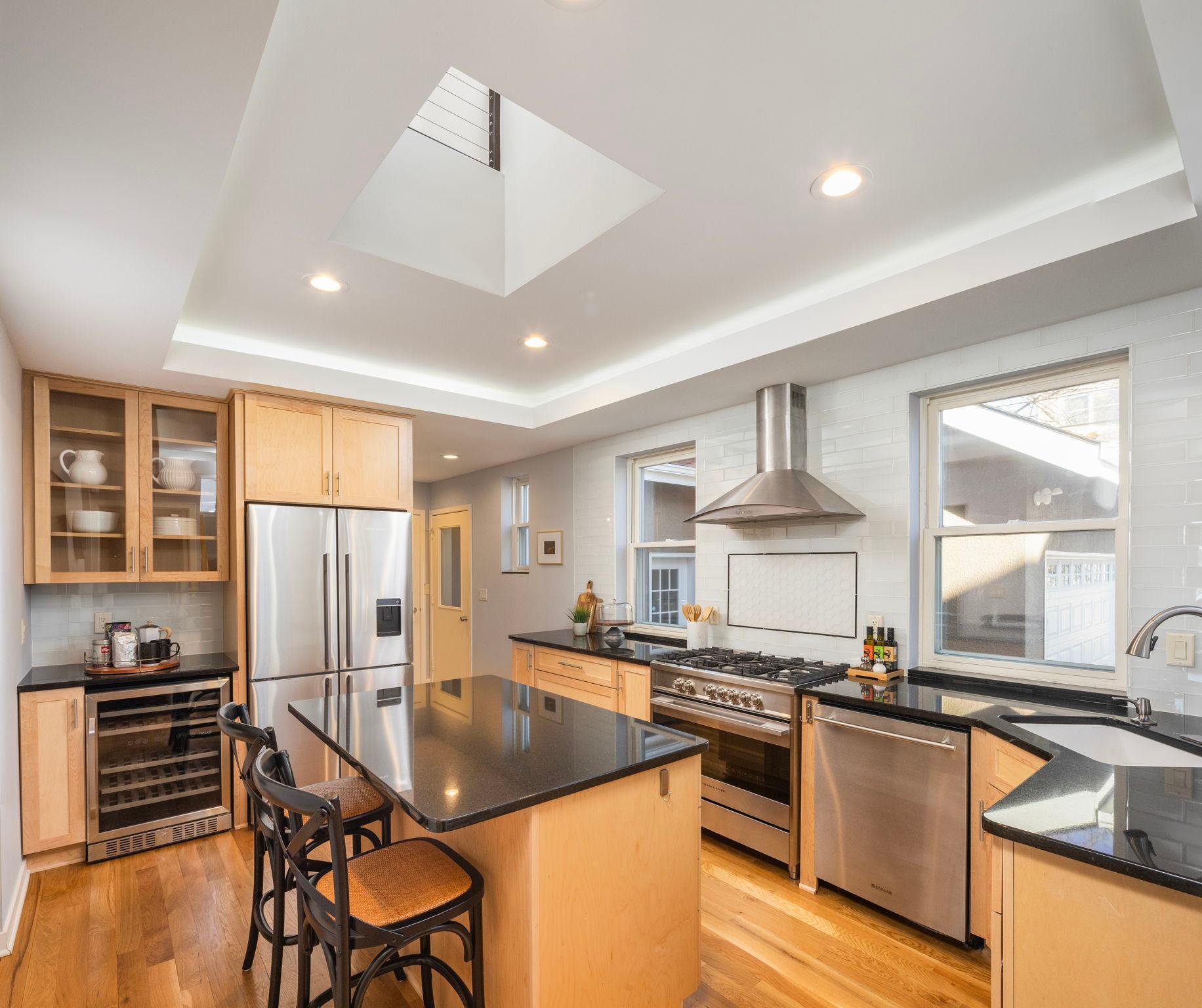 2675 E Lake Of The Isles Parkway