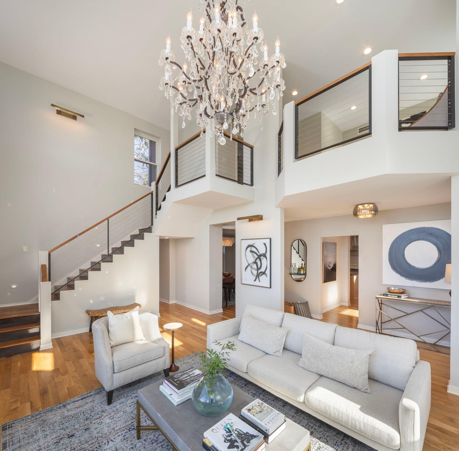 2675 E Lake Of The Isles Parkway