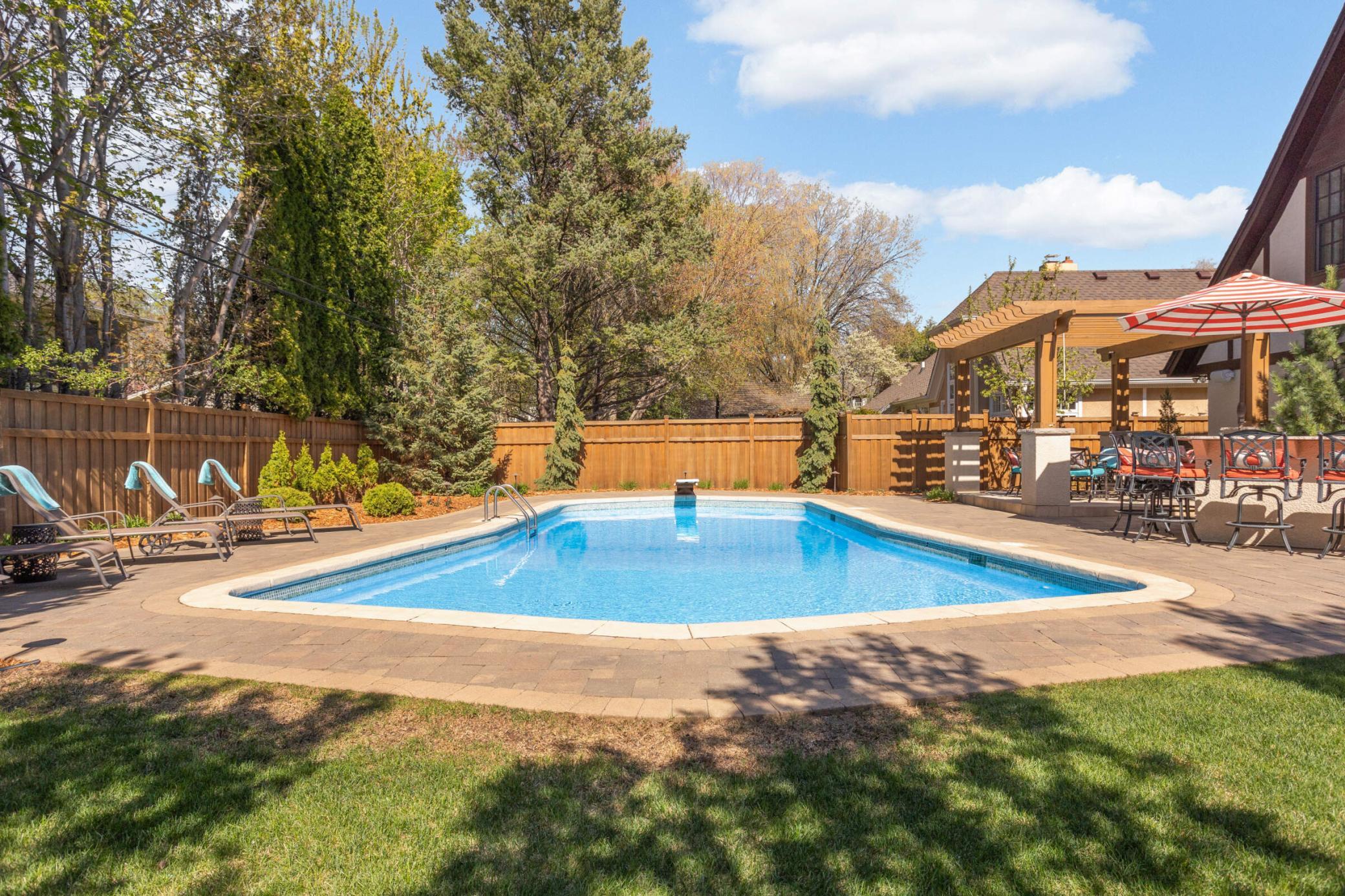 4404 Sunnyside Road