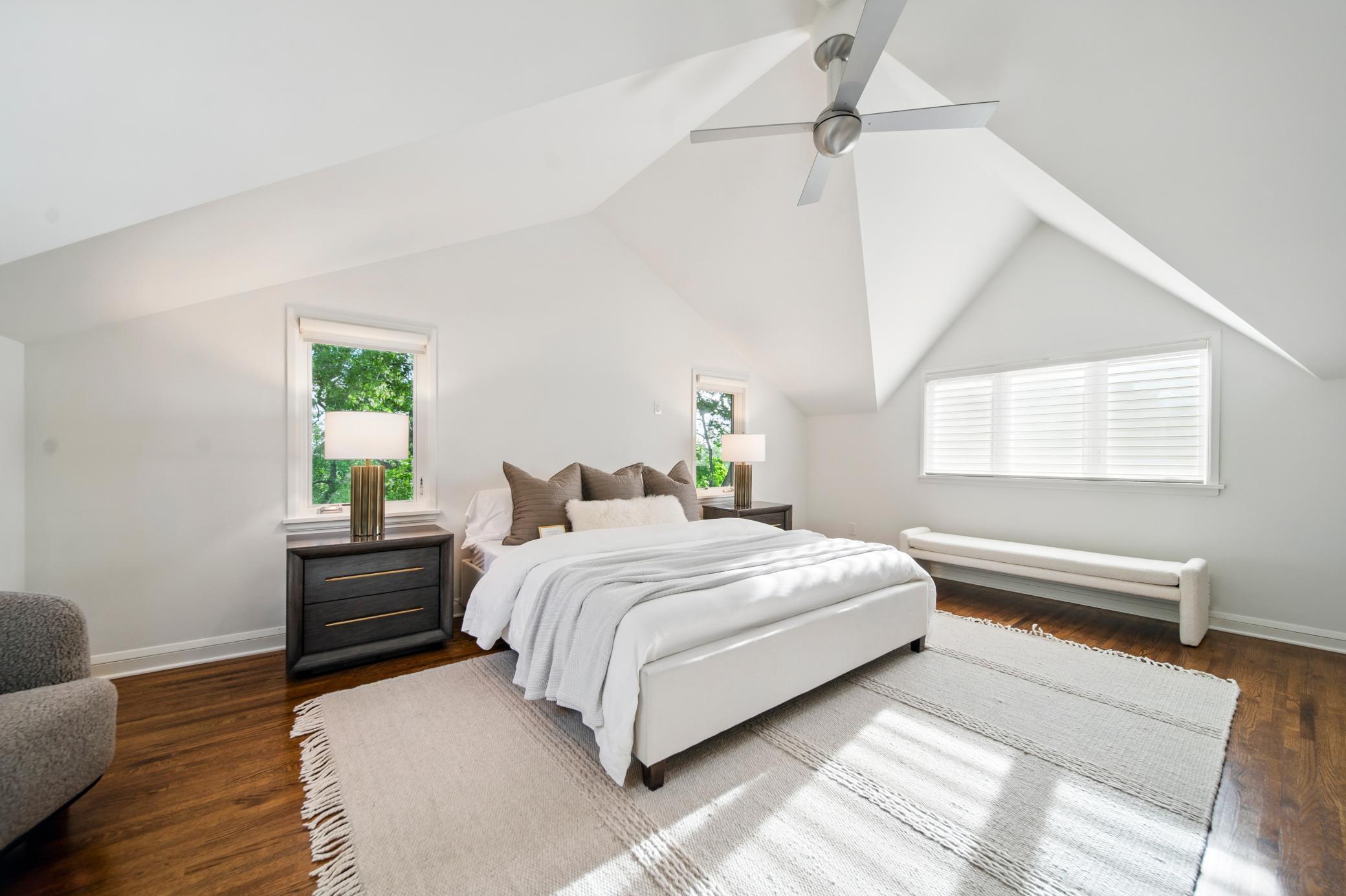 76 Groveland Terrace