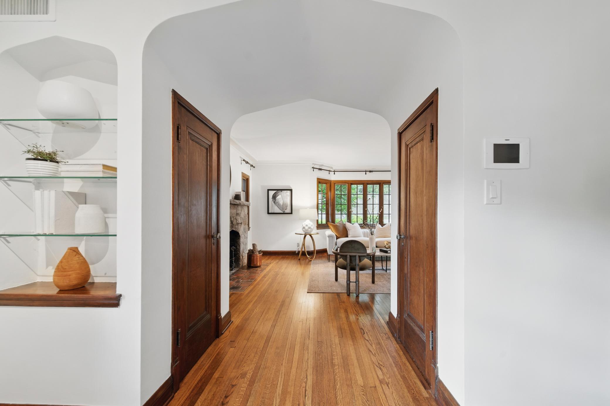 76 Groveland Terrace
