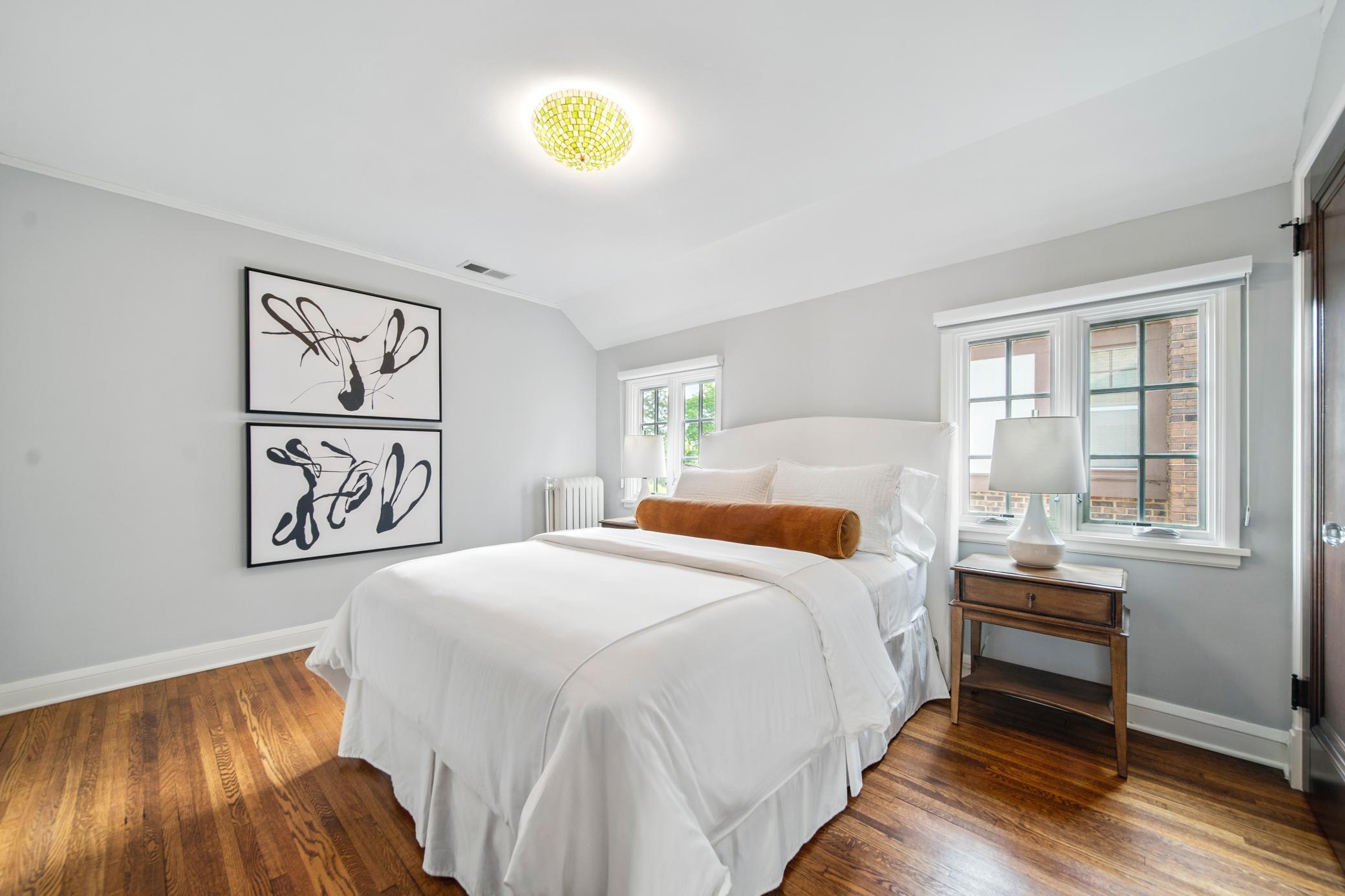 76 Groveland Terrace
