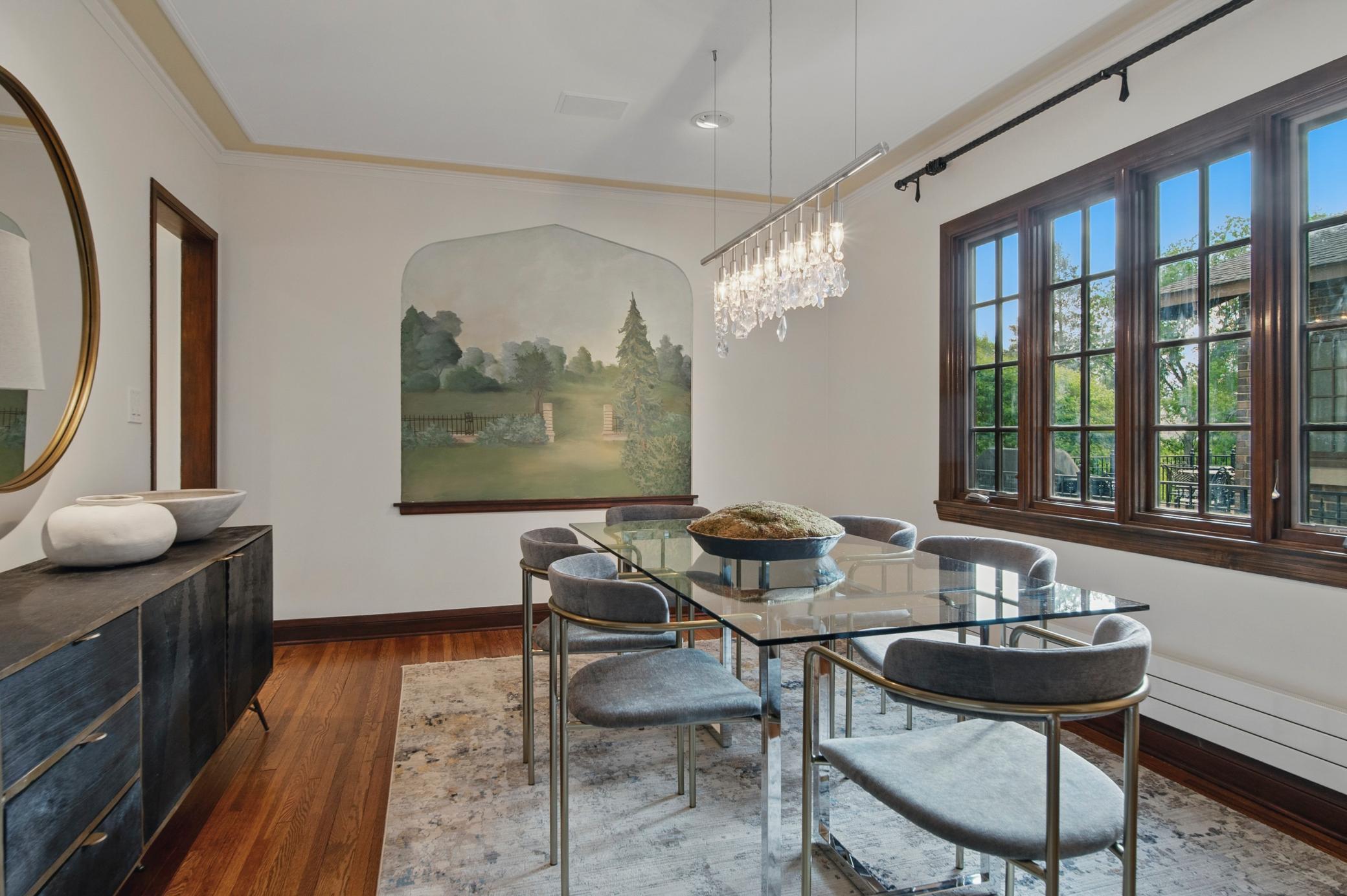 76 Groveland Terrace