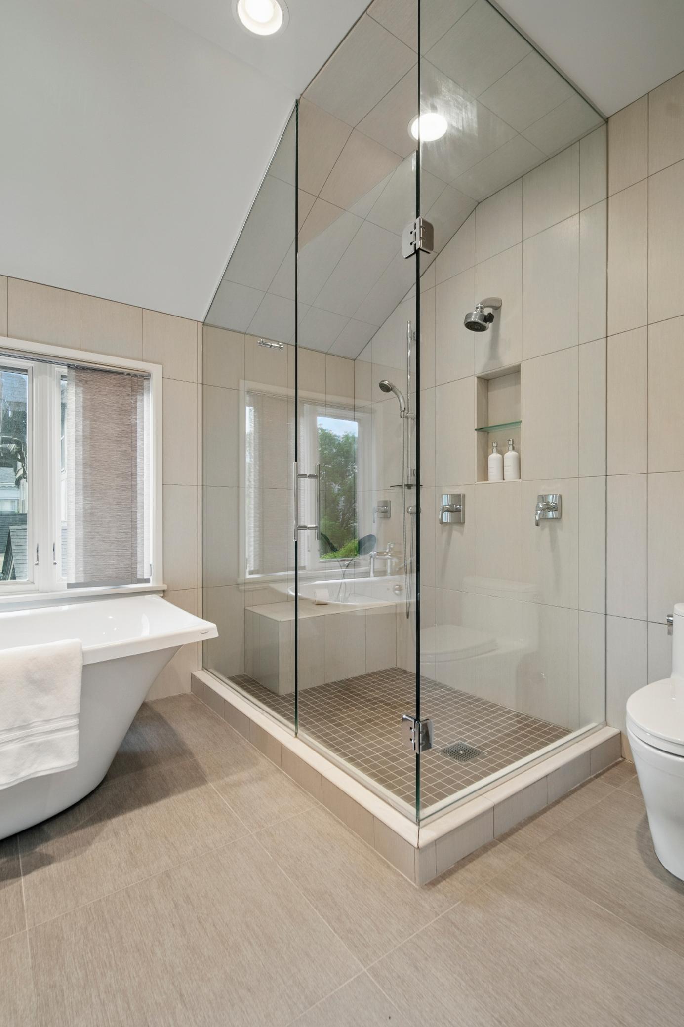 76 Groveland Terrace