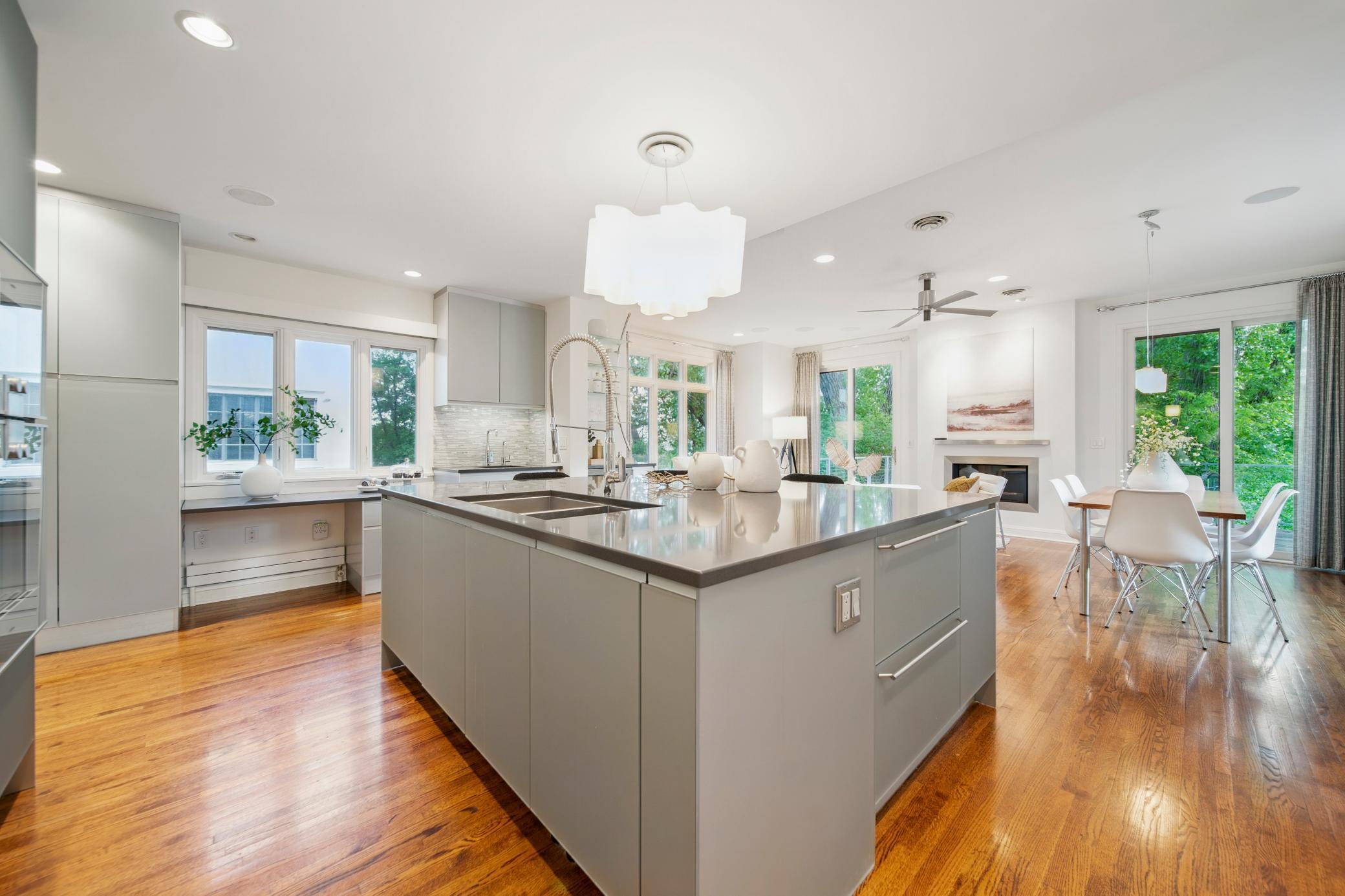 76 Groveland Terrace