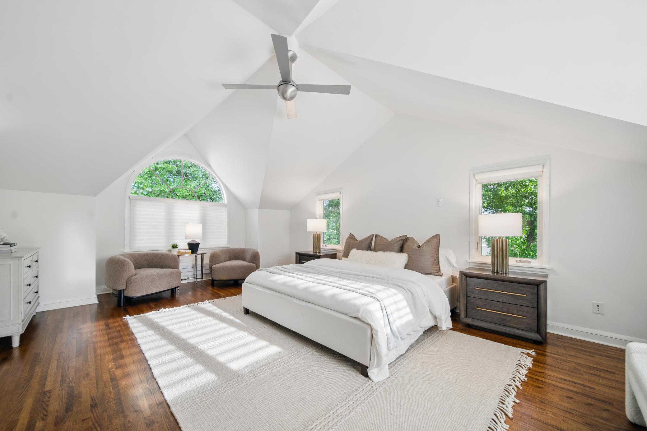 76 Groveland Terrace
