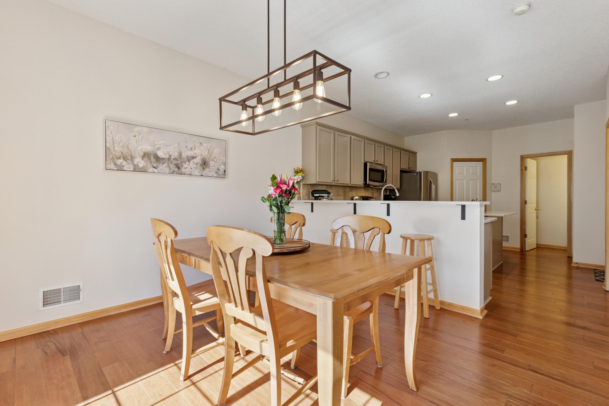 13915 52nd Avenue N Unit: 1204