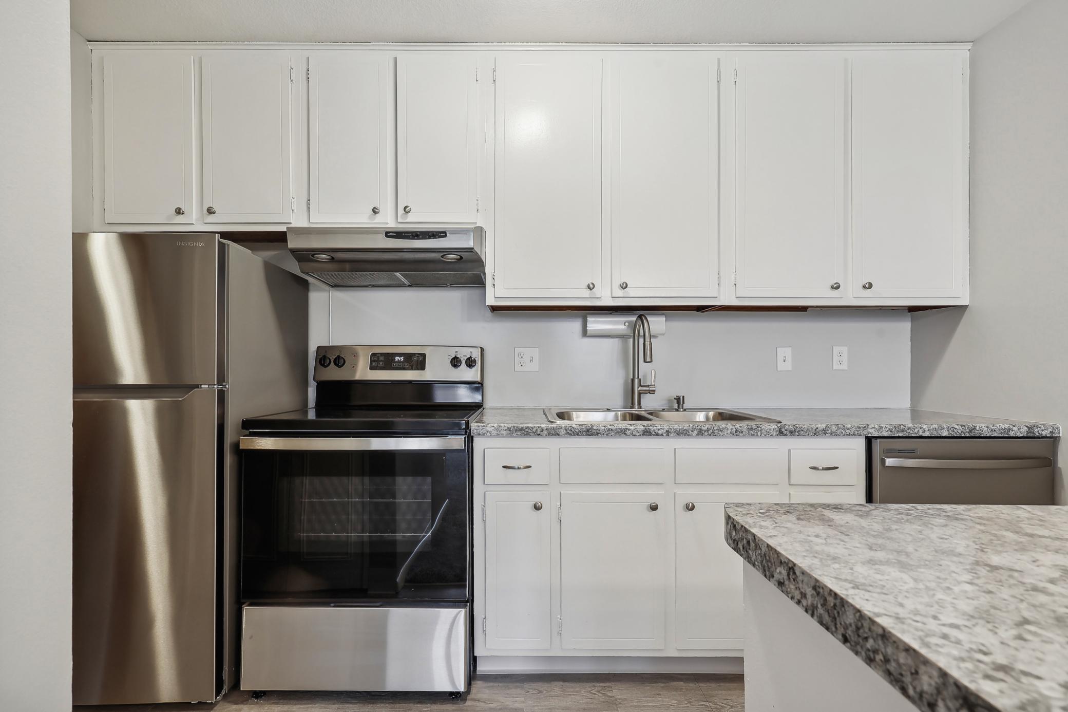 4029 14 Avenue S Unit: 14G
