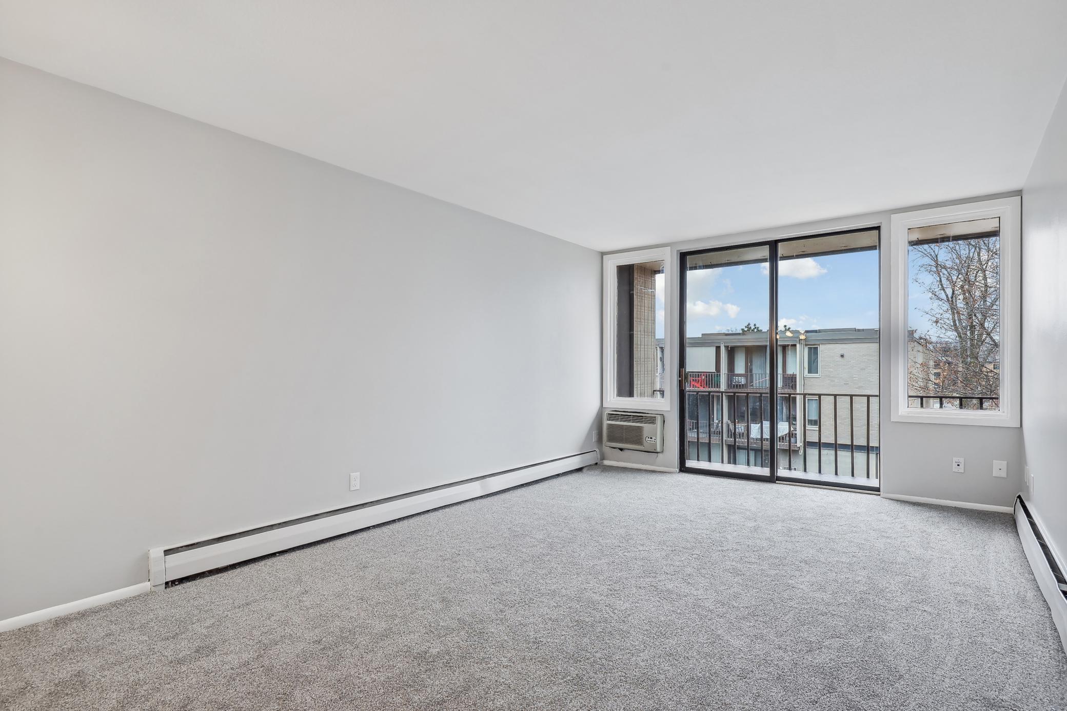 4029 14 Avenue S Unit: 14G
