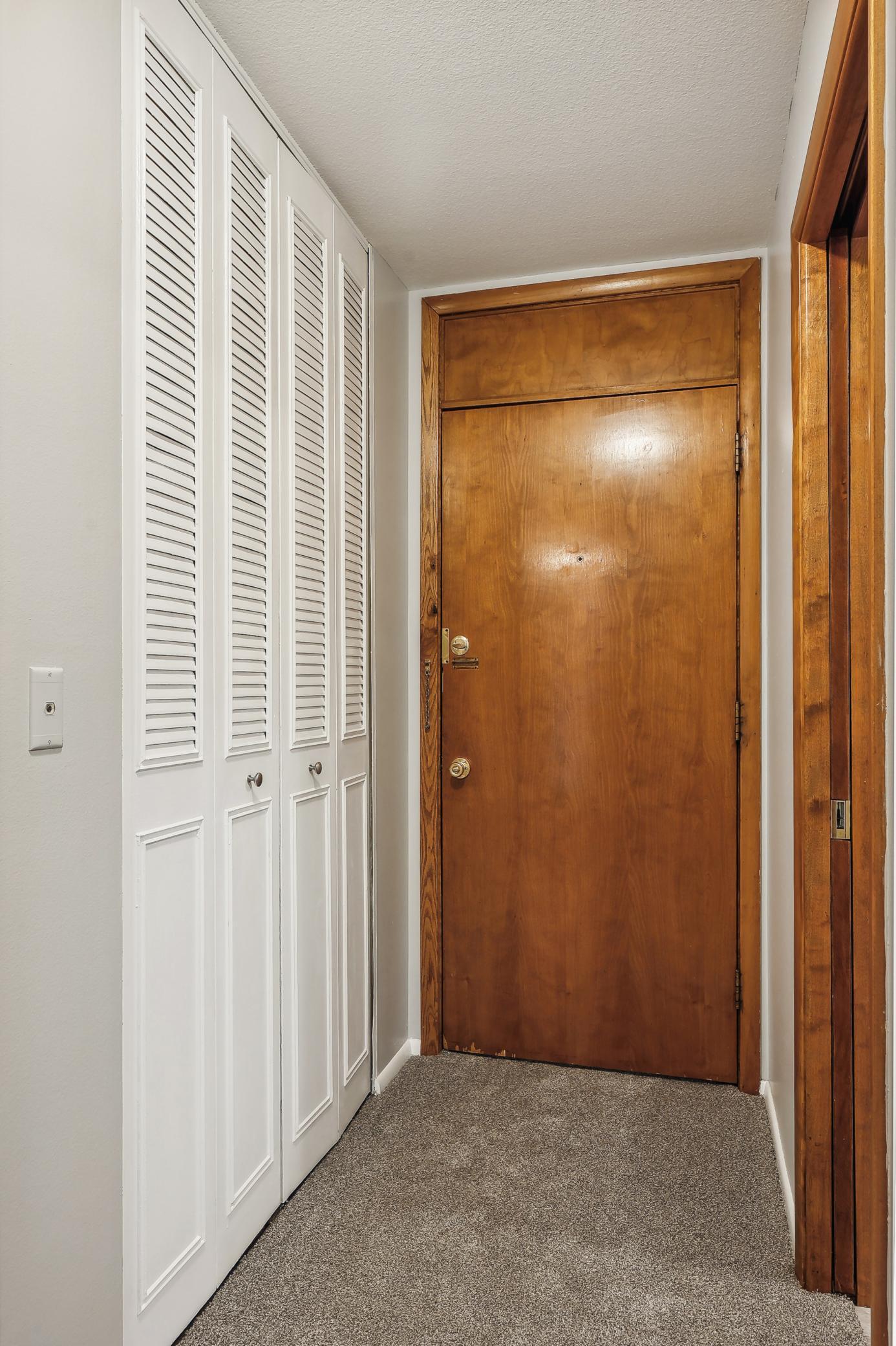4029 14 Avenue S Unit: 14G