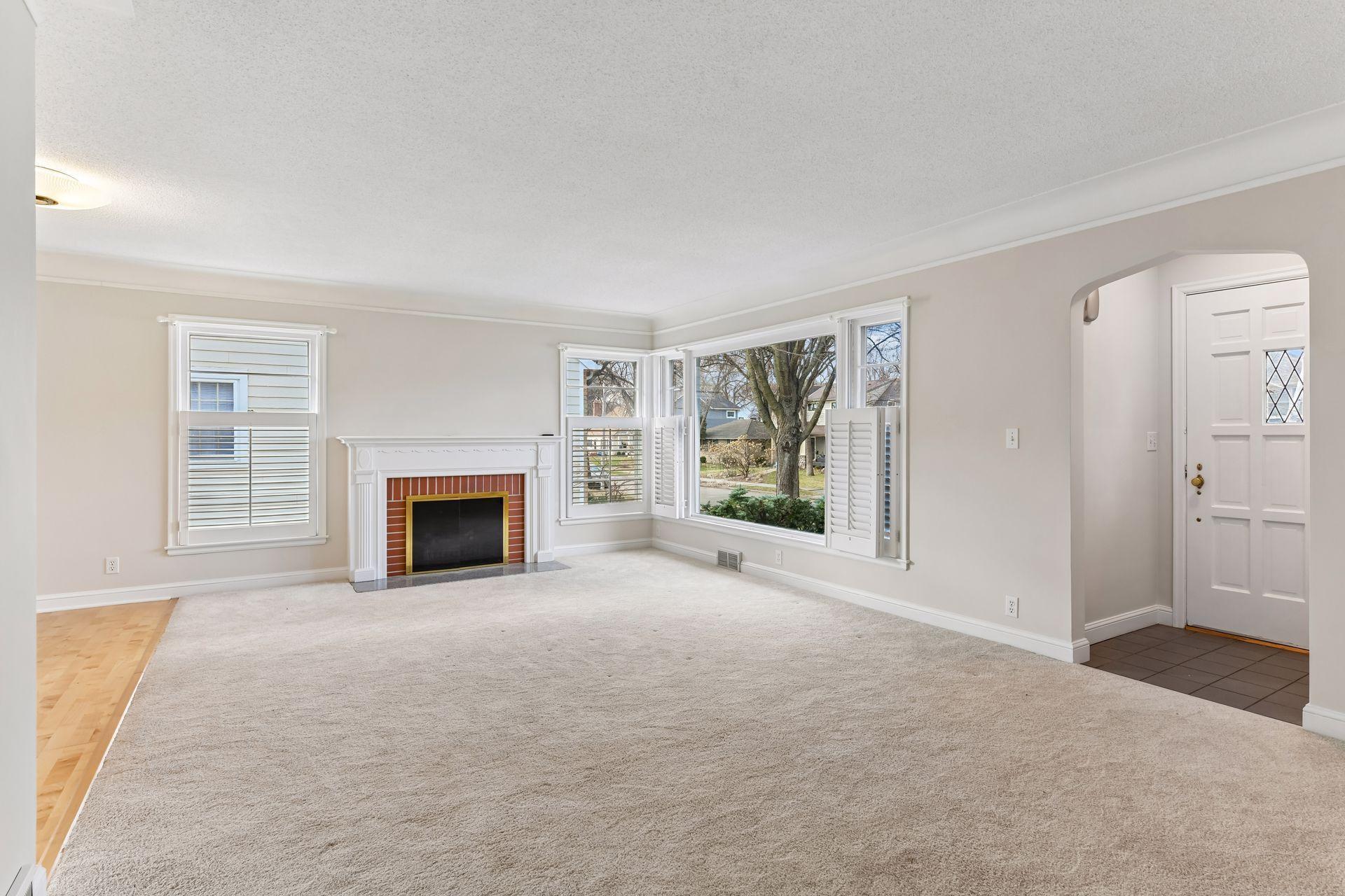 5521 Cumberland Road