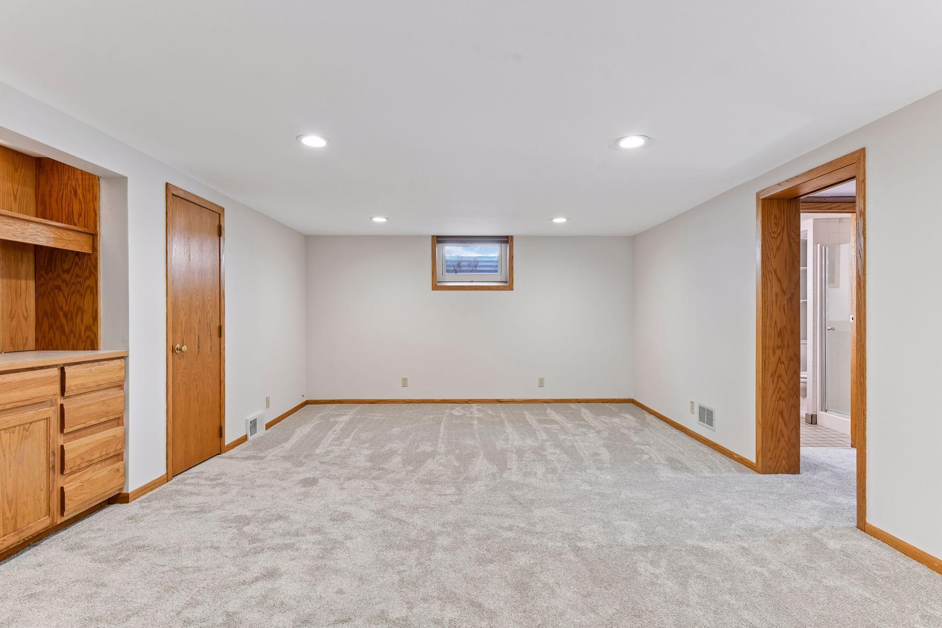 5521 Cumberland Road