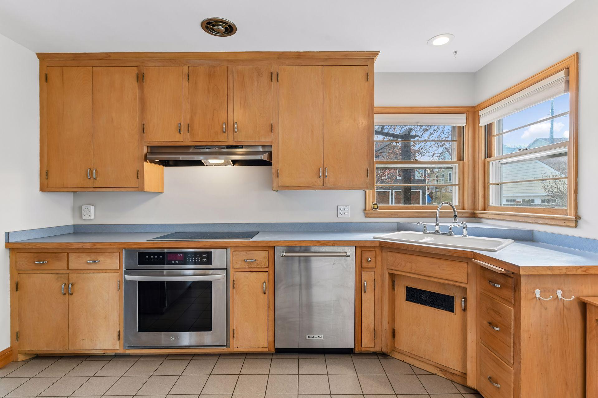 5521 Cumberland Road