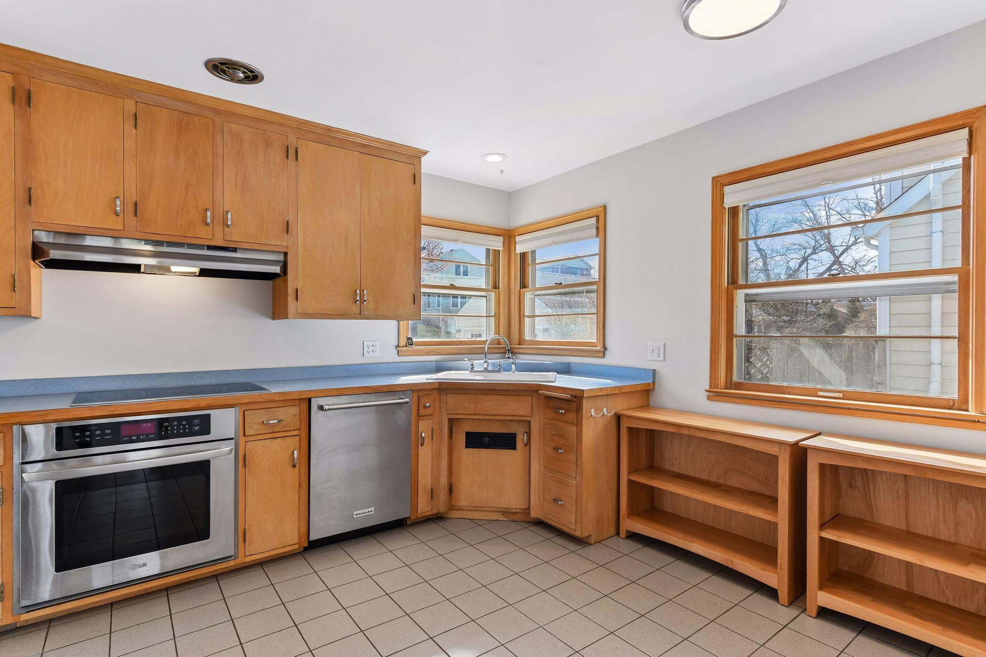 5521 Cumberland Road
