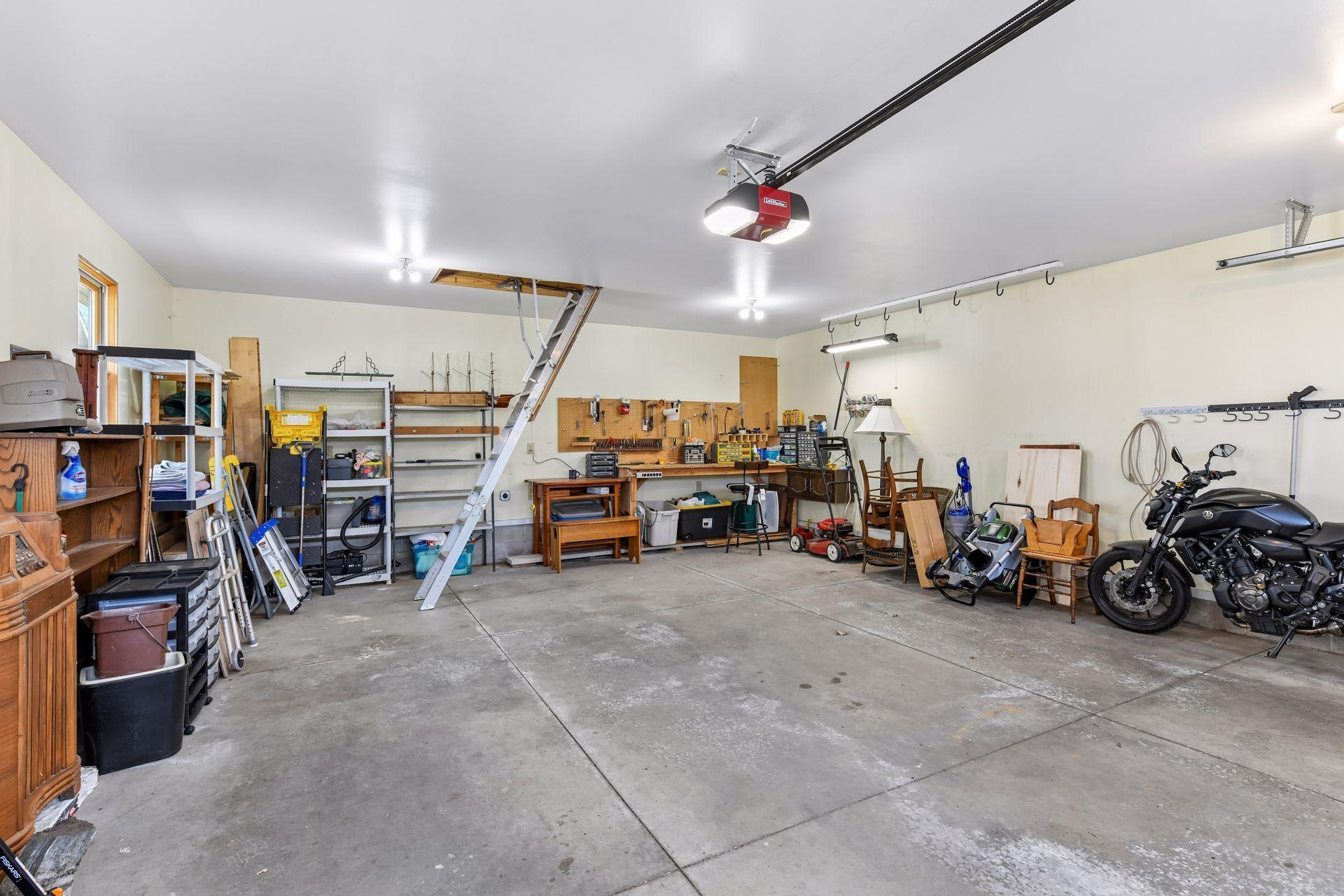 5521 Cumberland Road