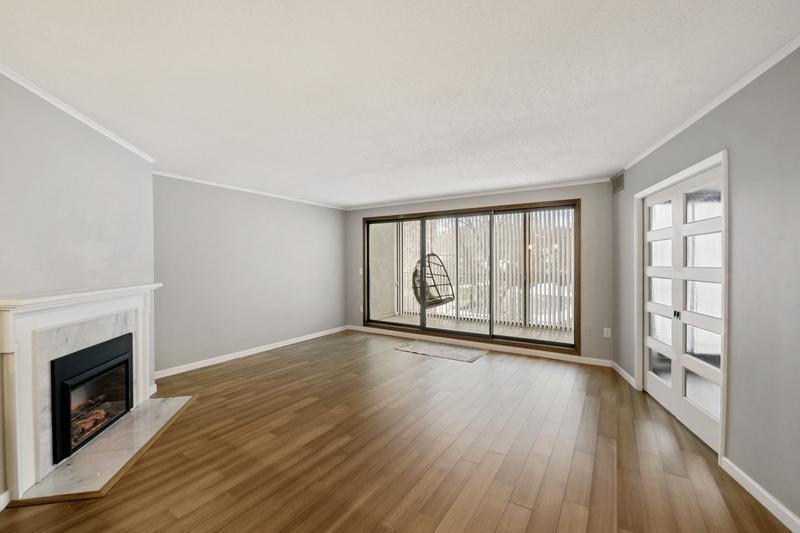 1077 Sibley Memorial Highway Unit: 508