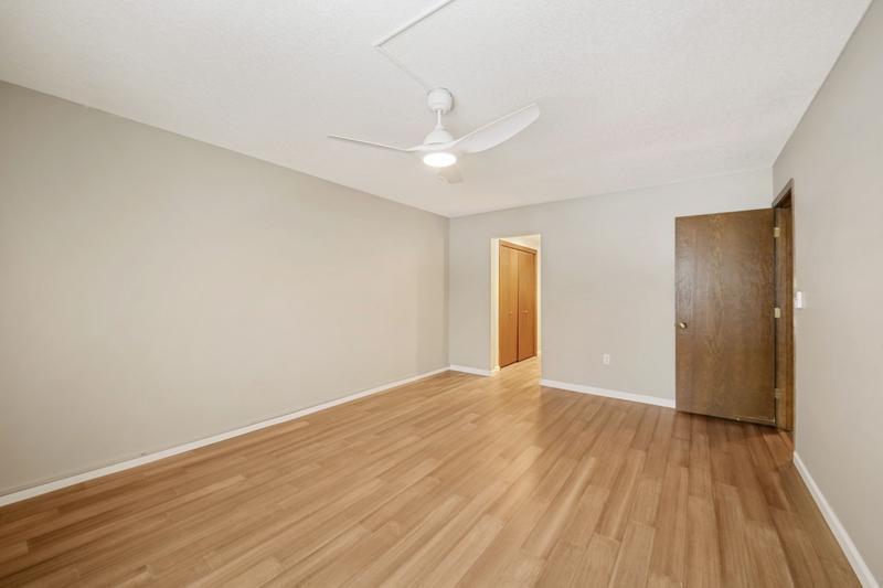 1077 Sibley Memorial Highway Unit: 508