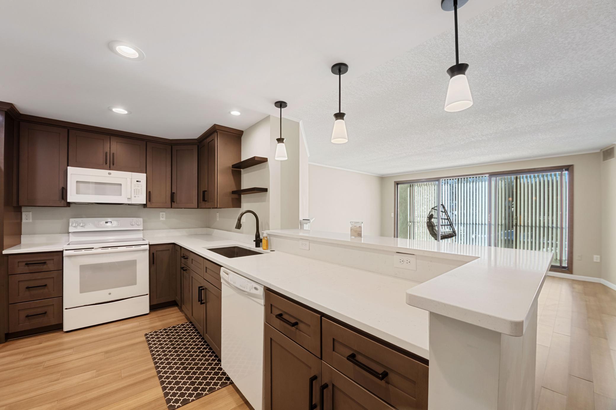 1077 Sibley Memorial Highway Unit: 508