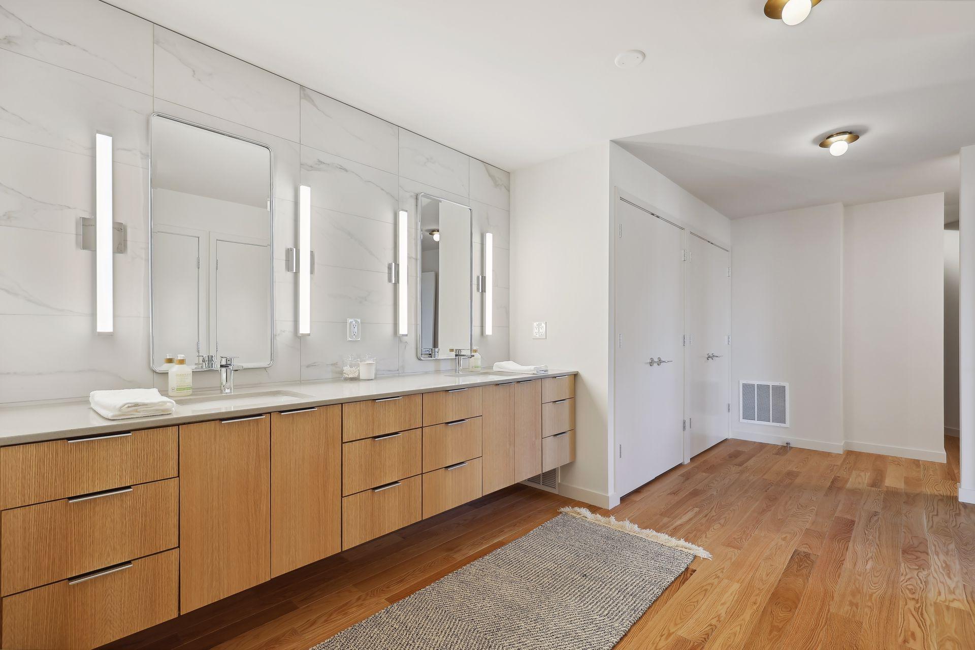 1225 Lasalle Avenue Unit: 2301