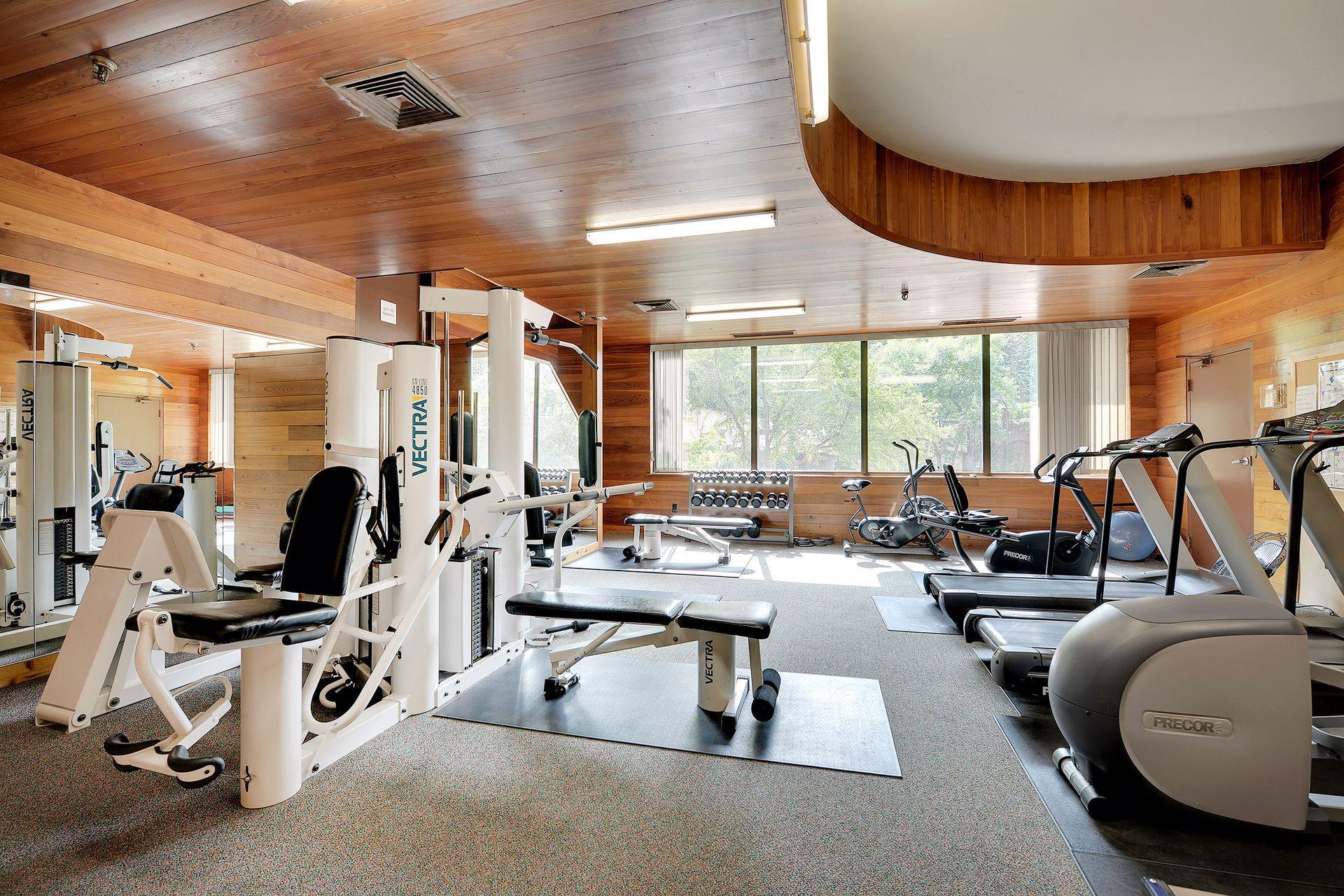 1225 Lasalle Avenue Unit: 2301