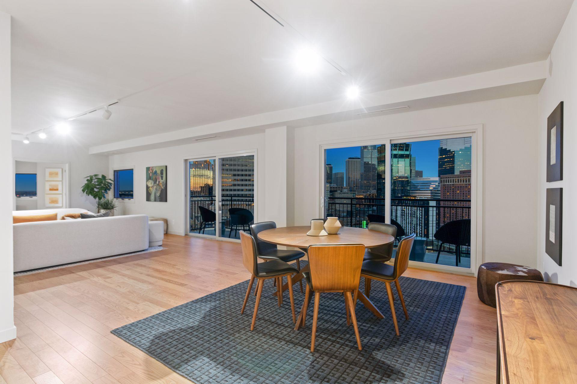 1225 Lasalle Avenue Unit: 2301