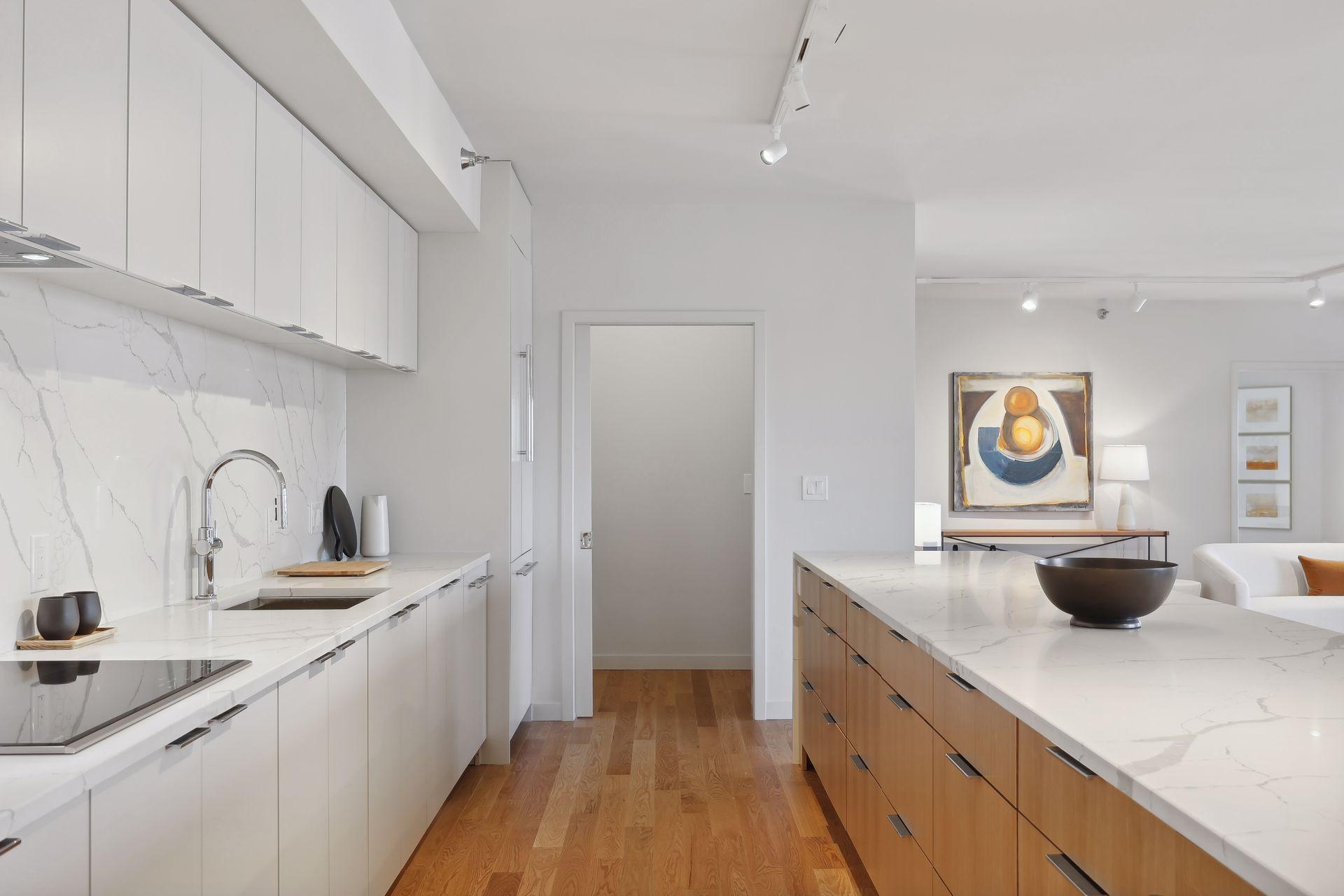 1225 Lasalle Avenue Unit: 2301