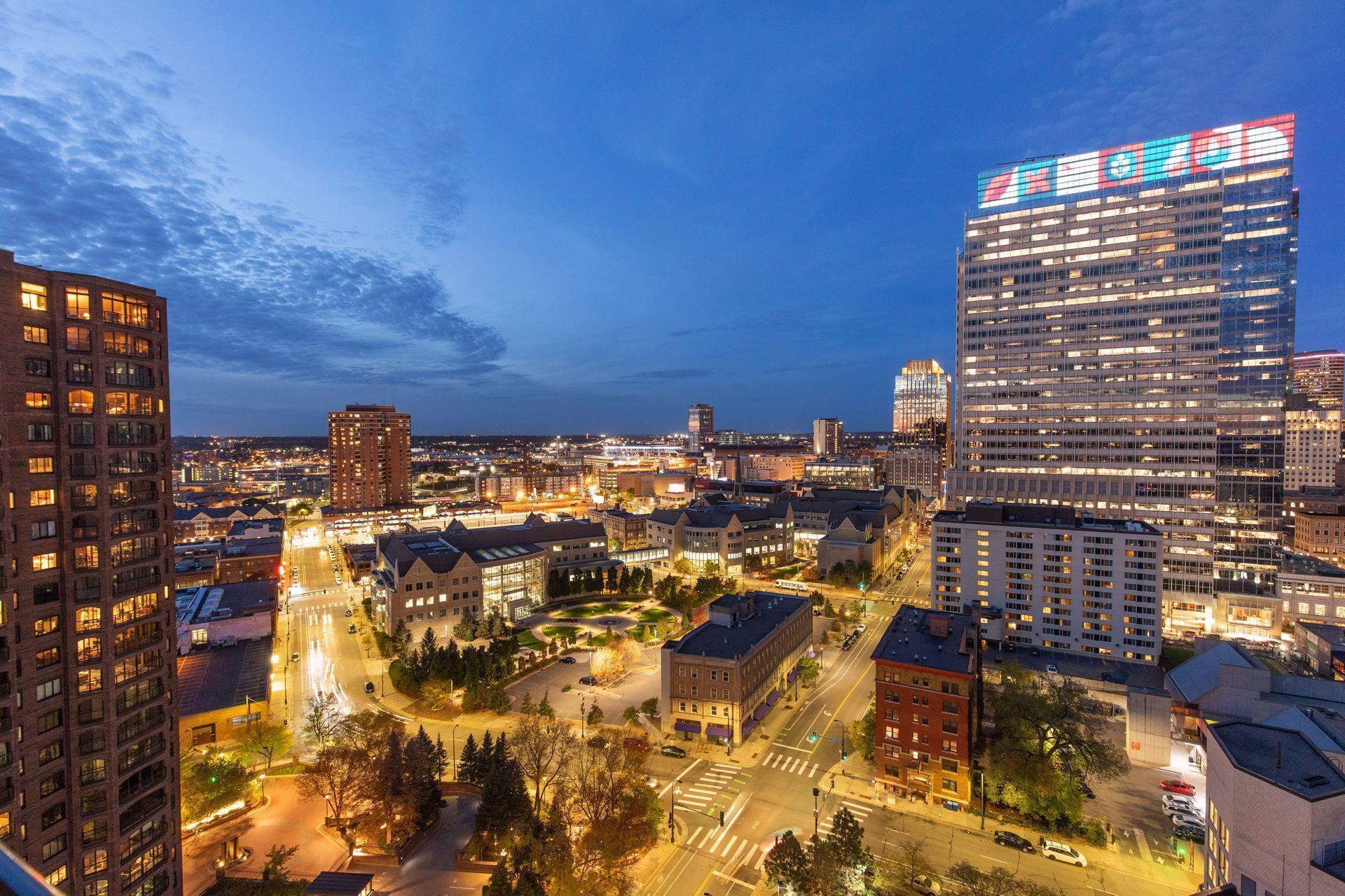 1225 Lasalle Avenue Unit: 2301