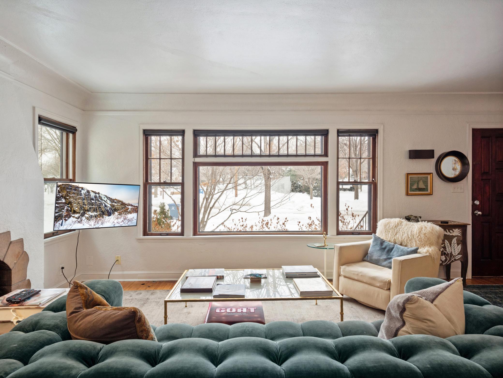 4325 Chowen Avenue S Unit: 1