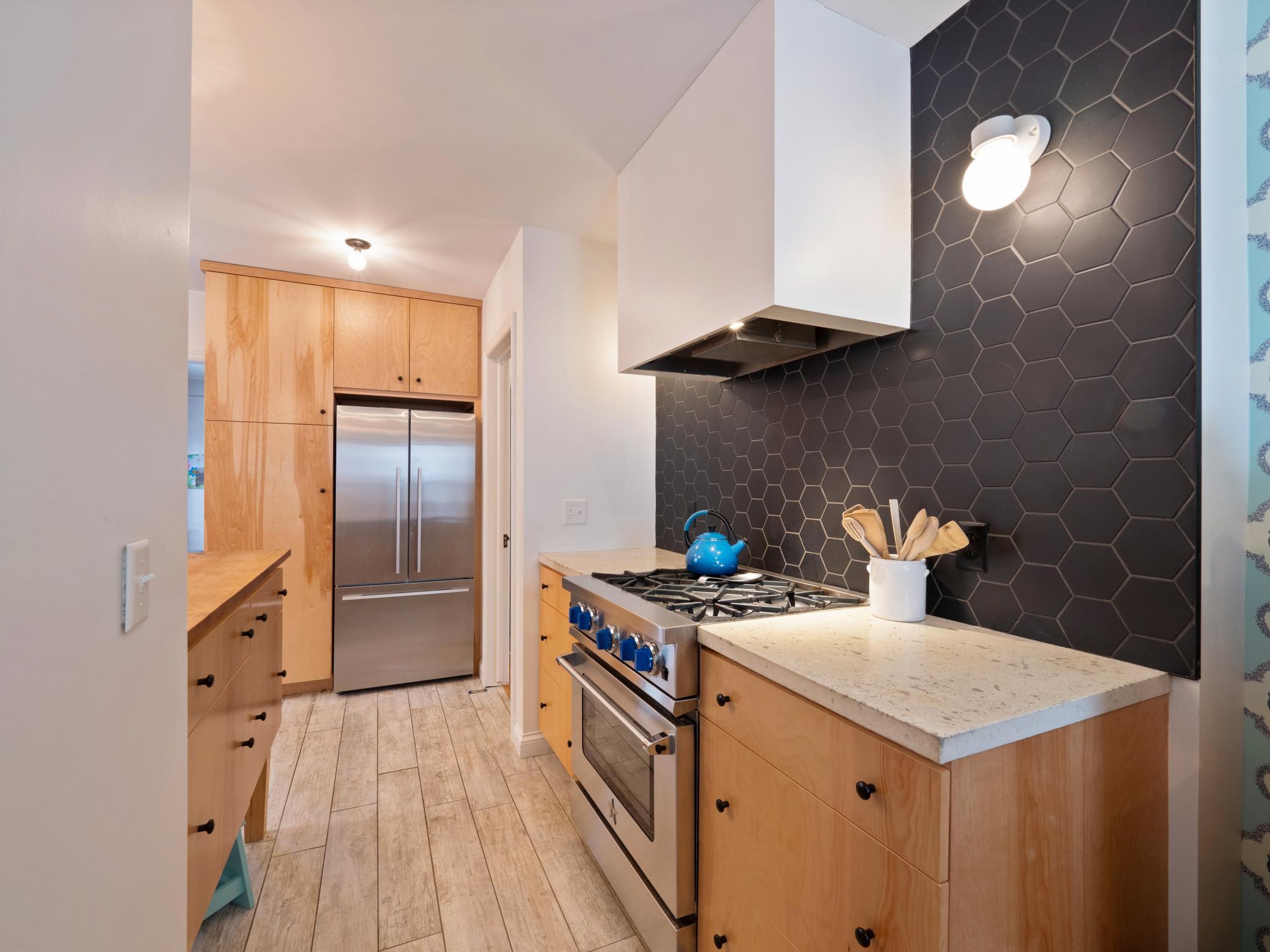 4325 Chowen Avenue S Unit: 1