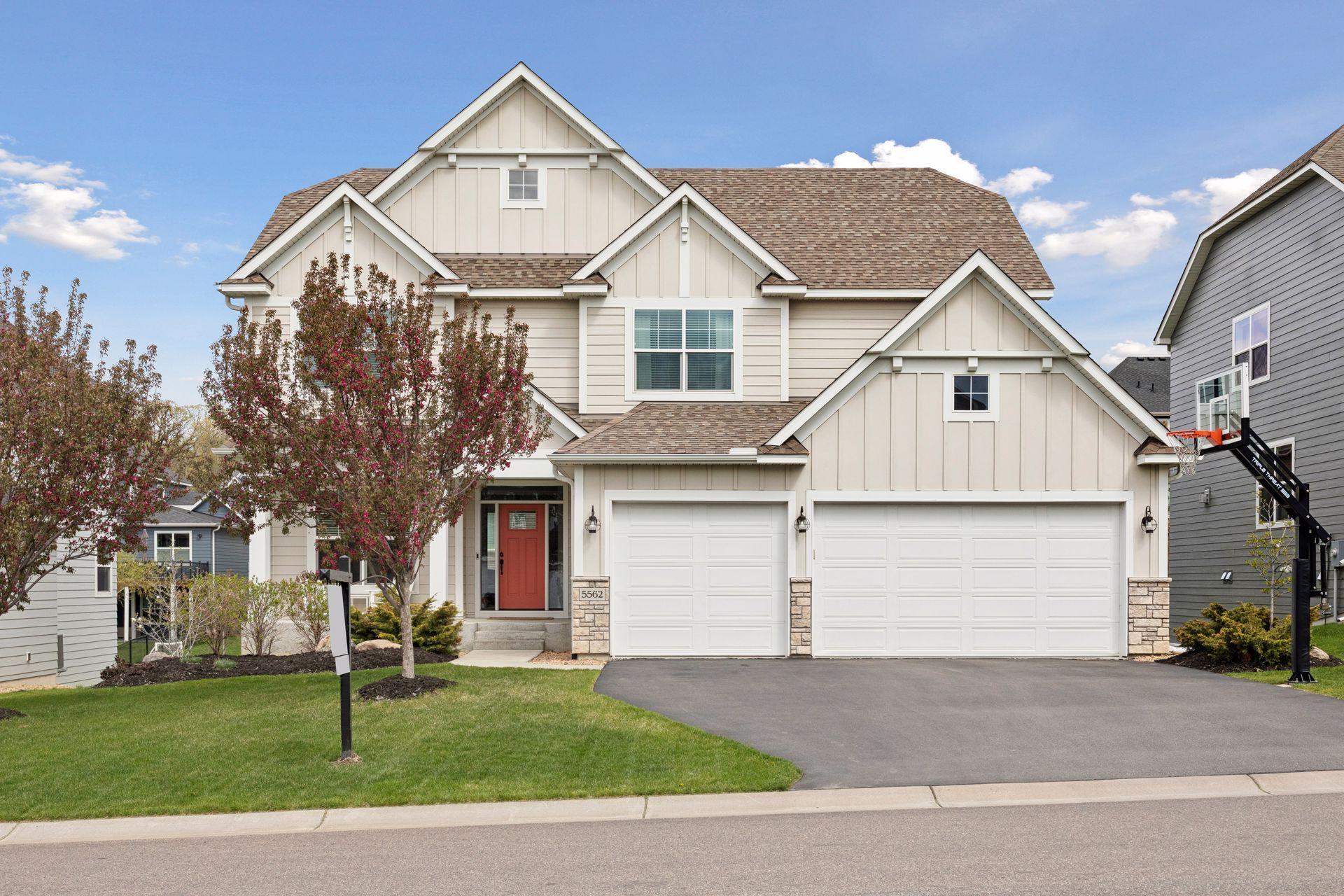 5562 Zircon Lane N