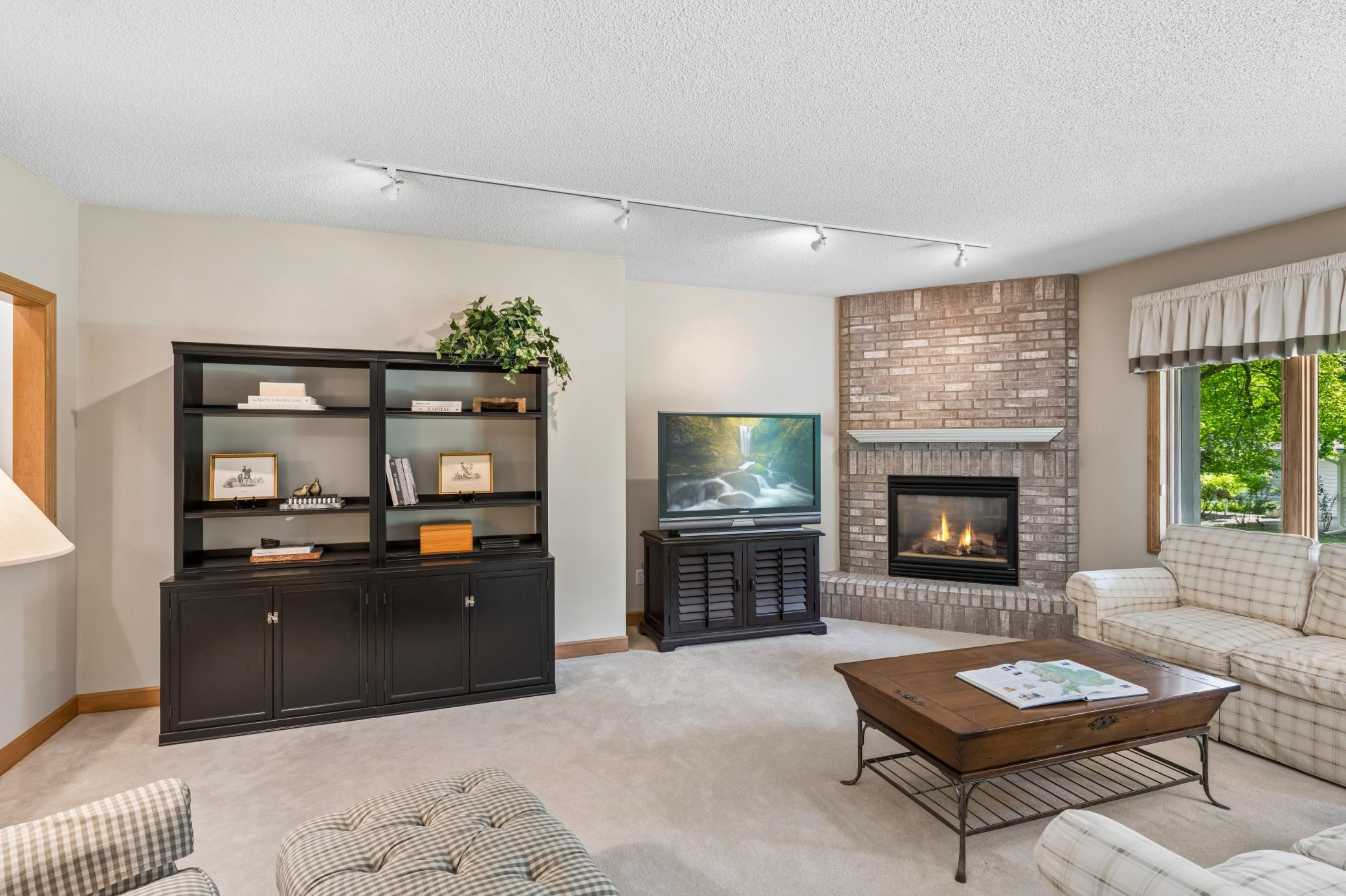8967 Ferndale Lane