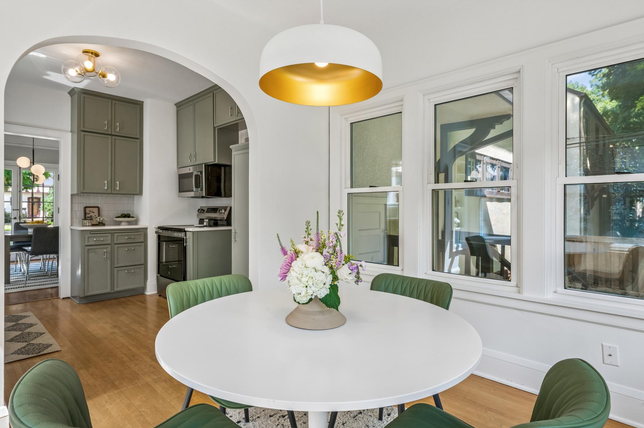 2325 Cromwell Drive
