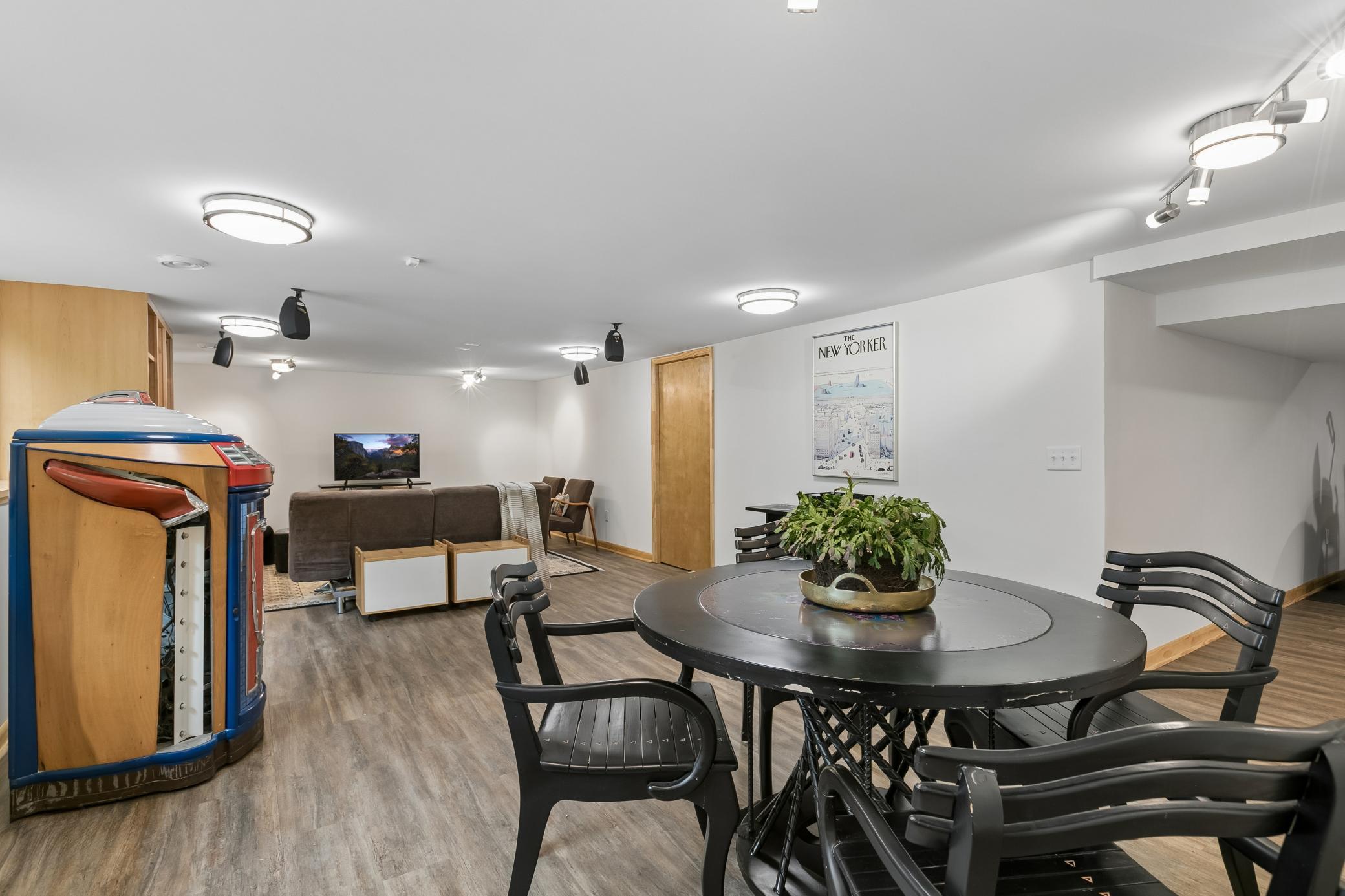 5020 Colonial Drive
