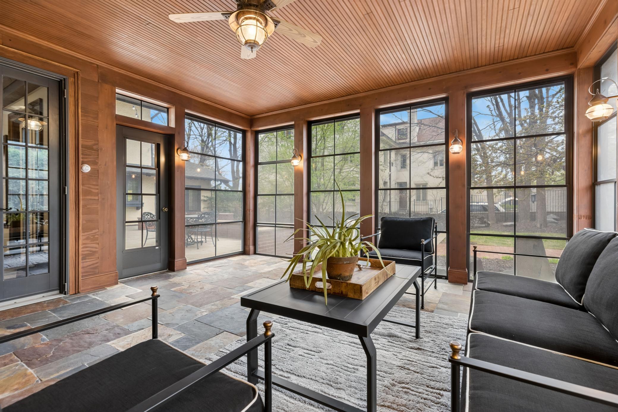 2204 W Lake Of The Isles Parkway