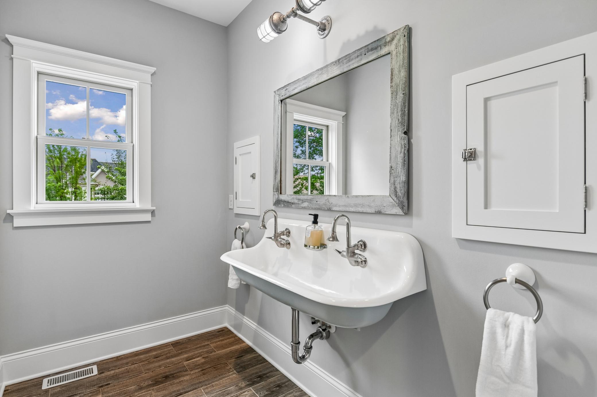 20575 Summerville Road