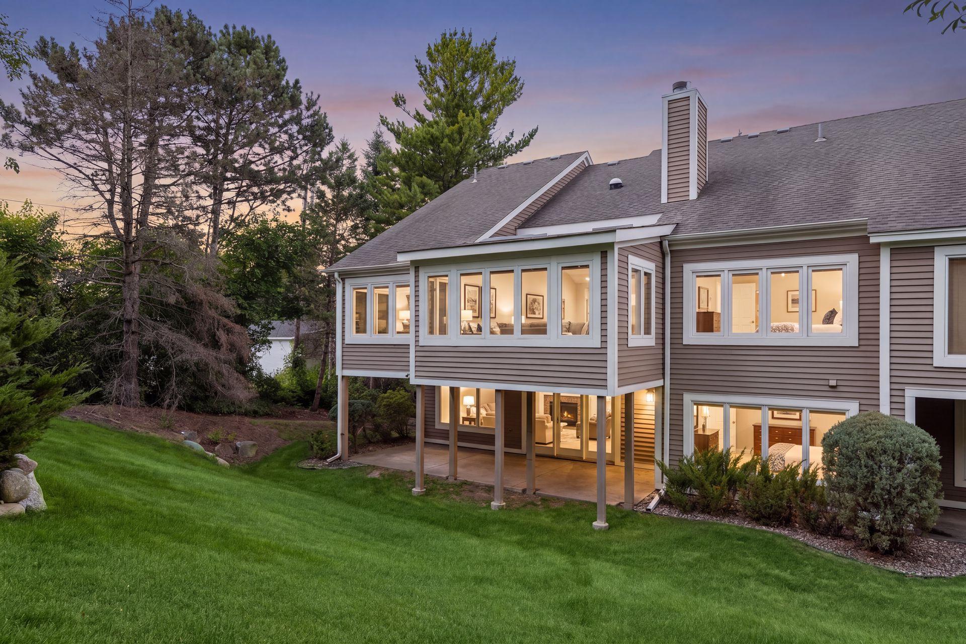 3705 Oakton Ridge