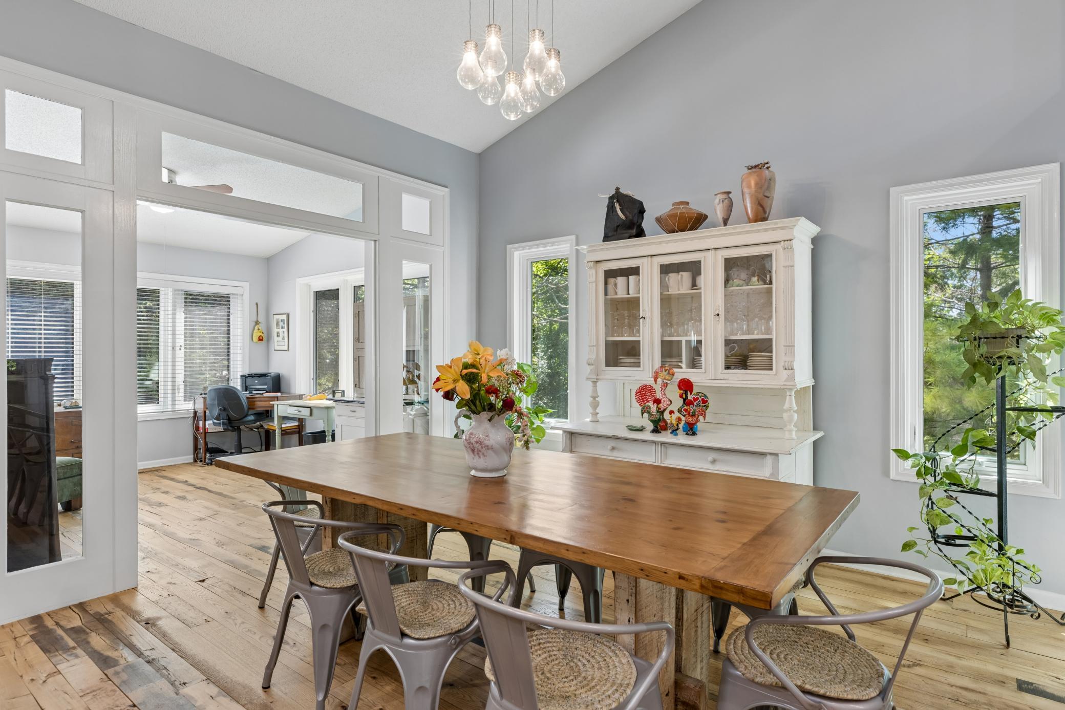 3705 Oakton Ridge