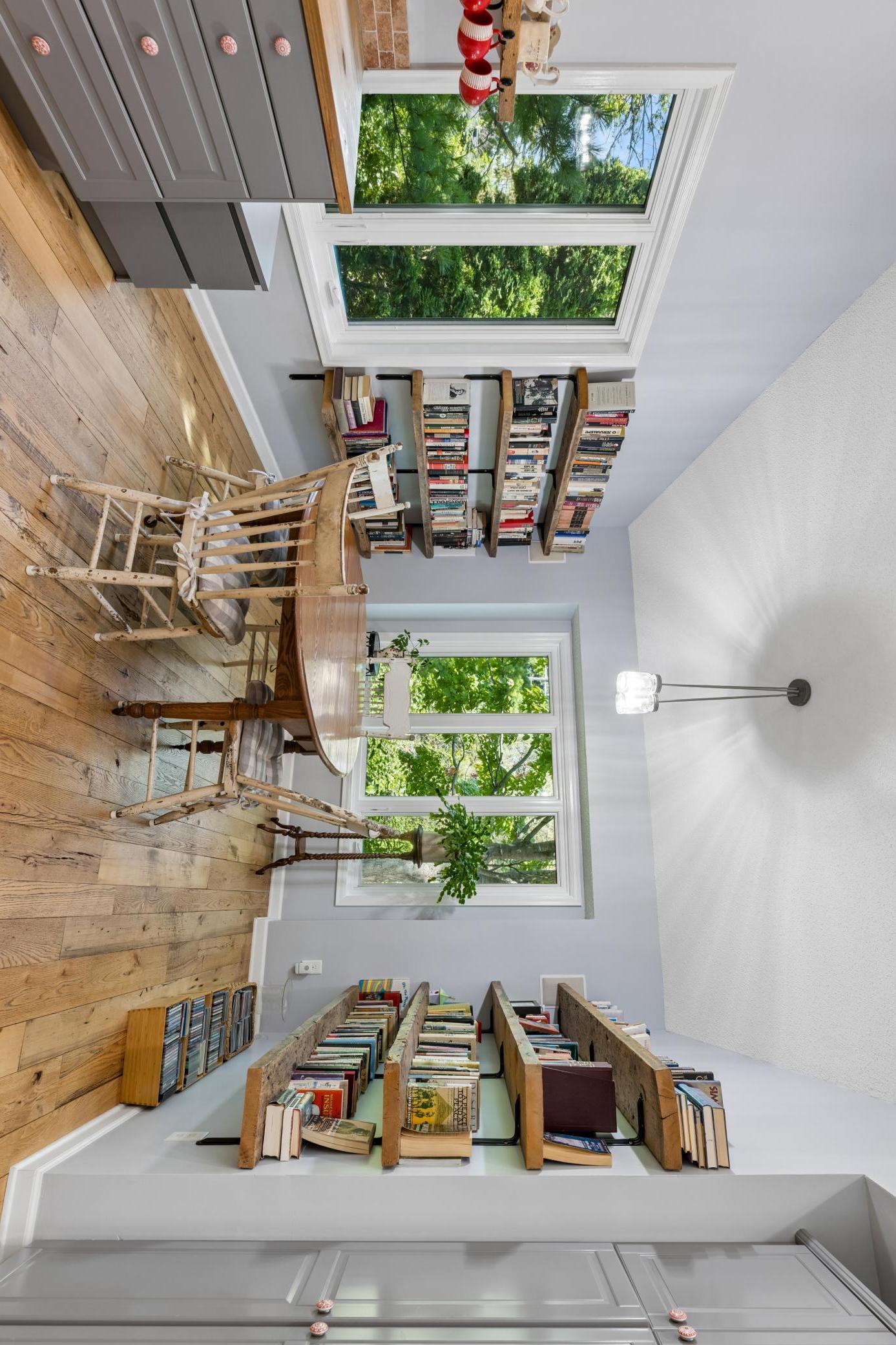 3705 Oakton Ridge
