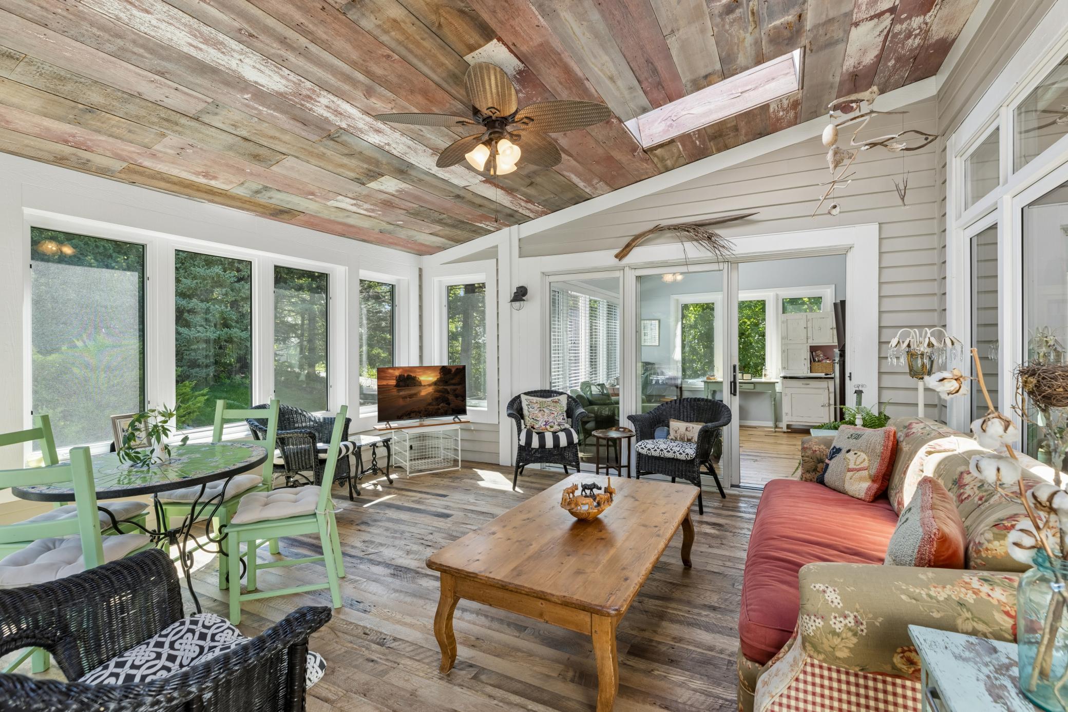 3705 Oakton Ridge
