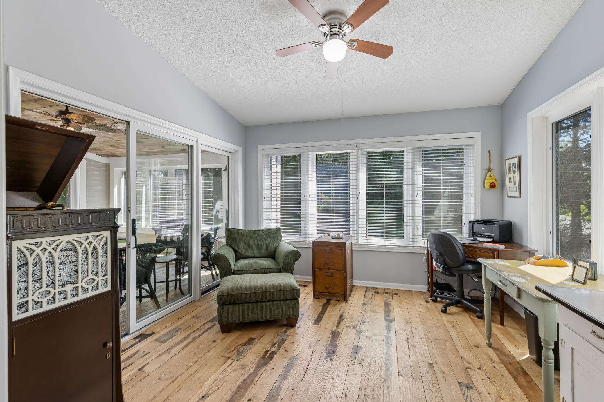 3705 Oakton Ridge