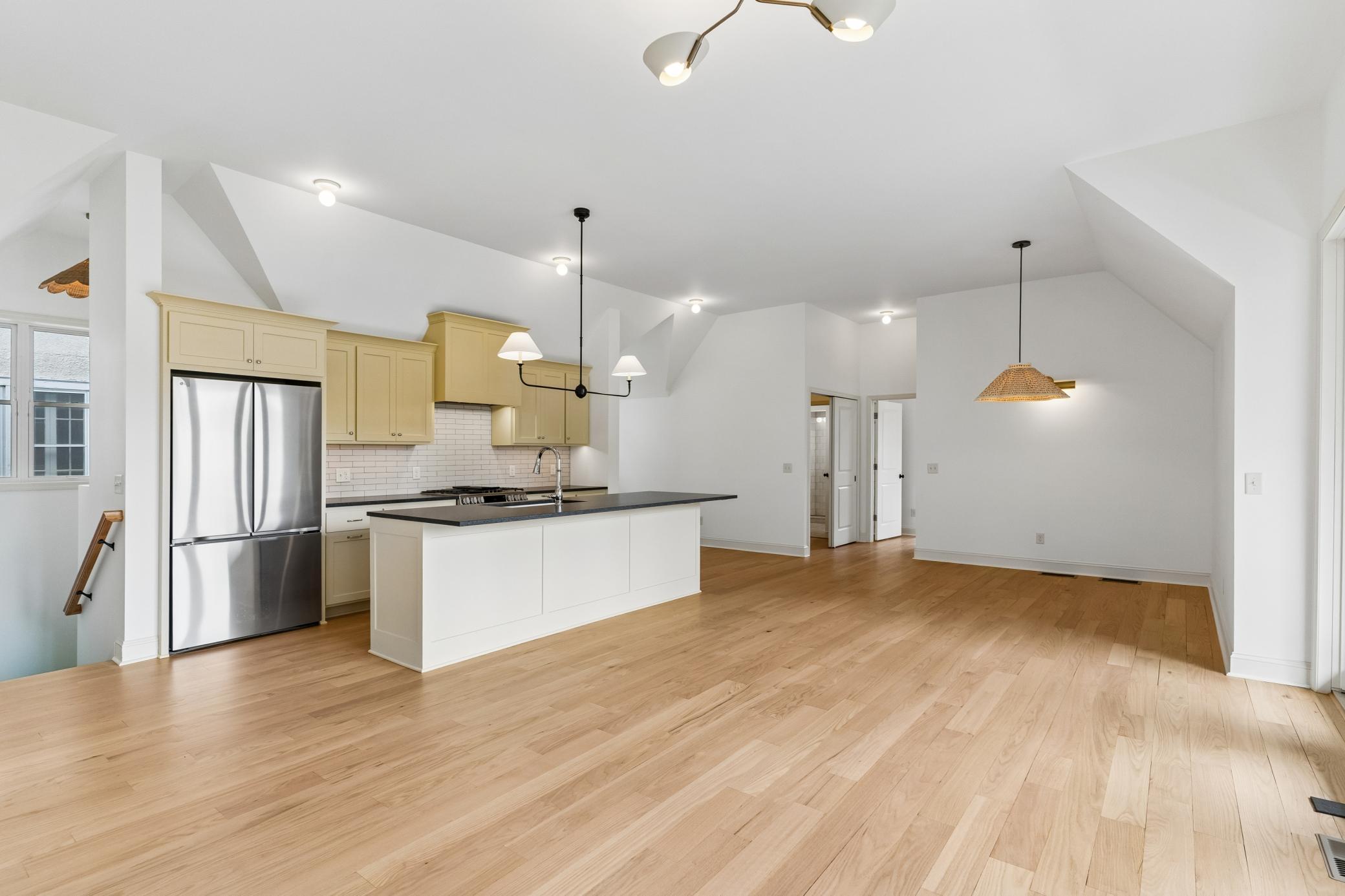 3711 Colgate Avenue Unit: 2