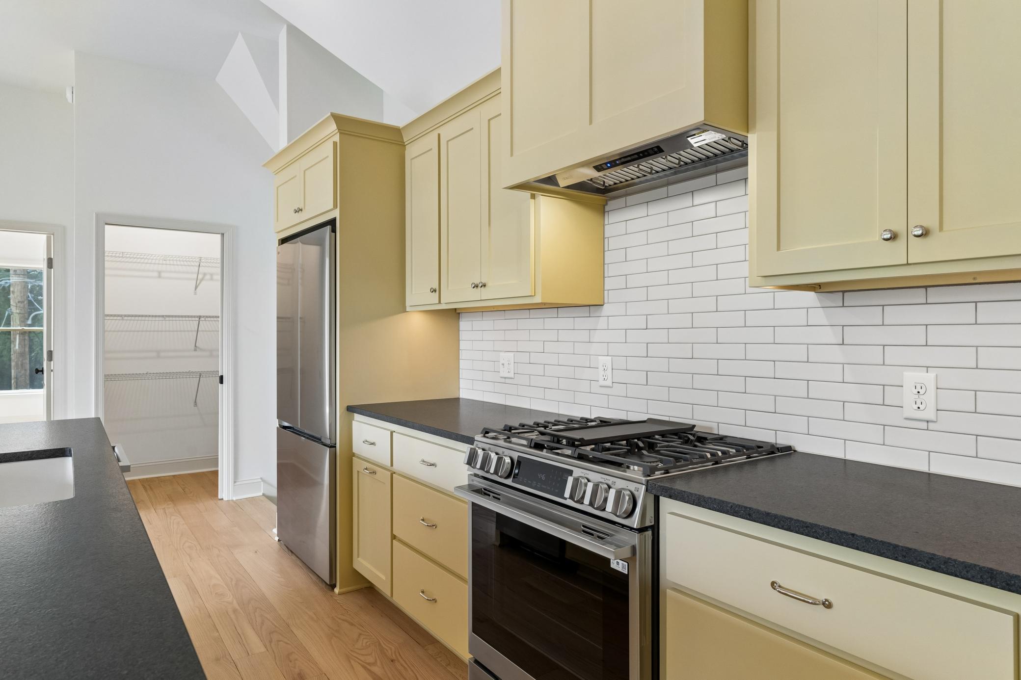3711 Colgate Avenue Unit: 2