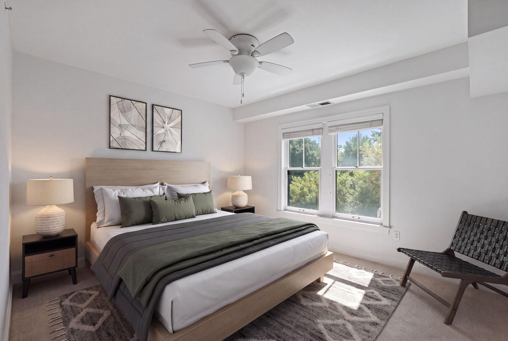 1060 Grand Avenue Unit: 300